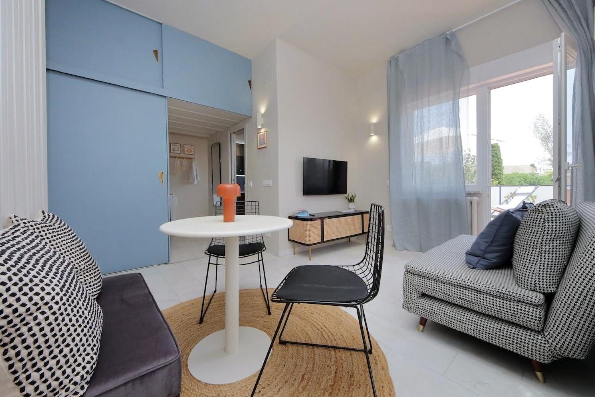 Caracalla Charming Terrace Loft