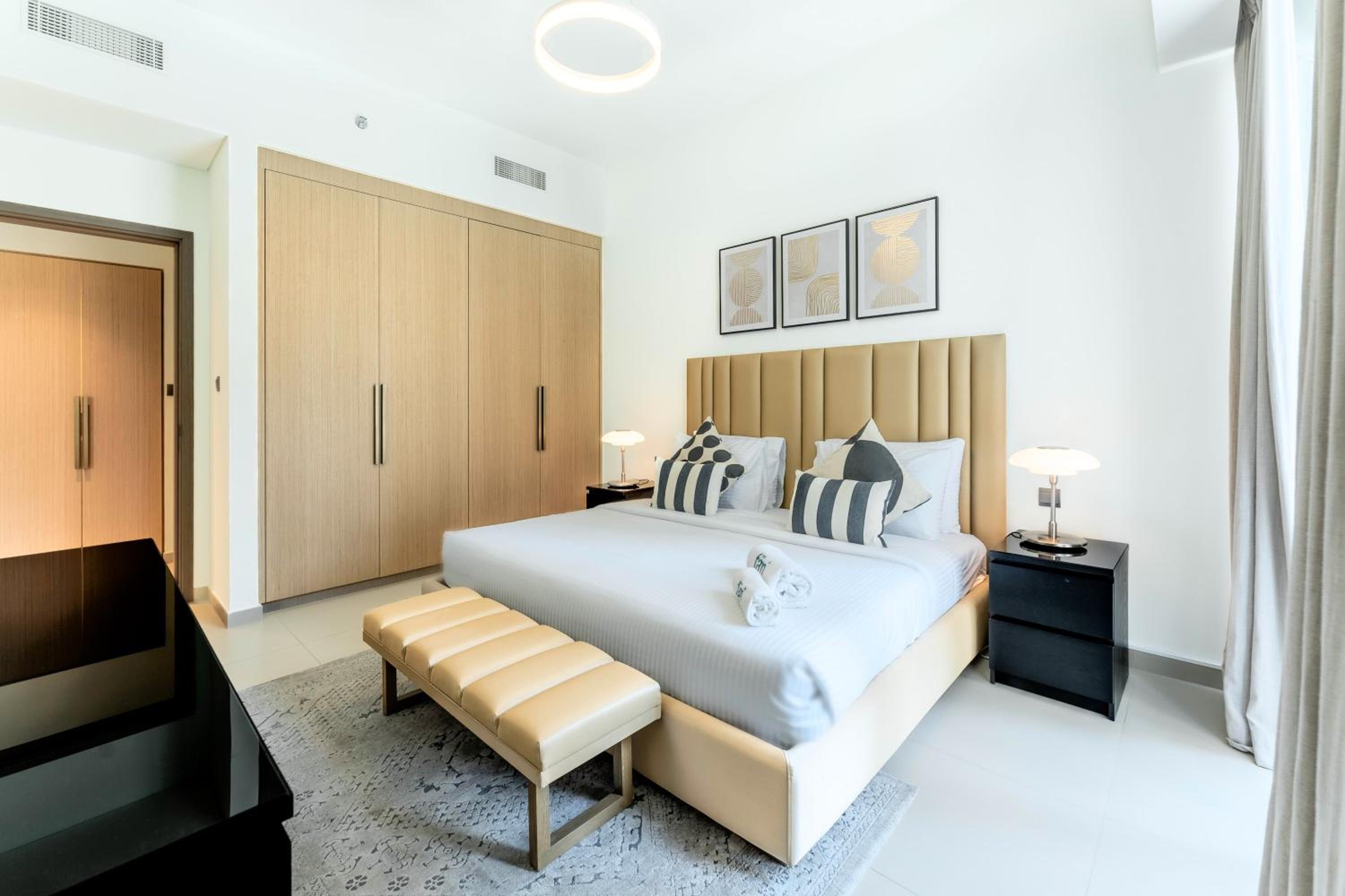 FAM Living Act Two 1BR Walk to Burj & Dubai Mall