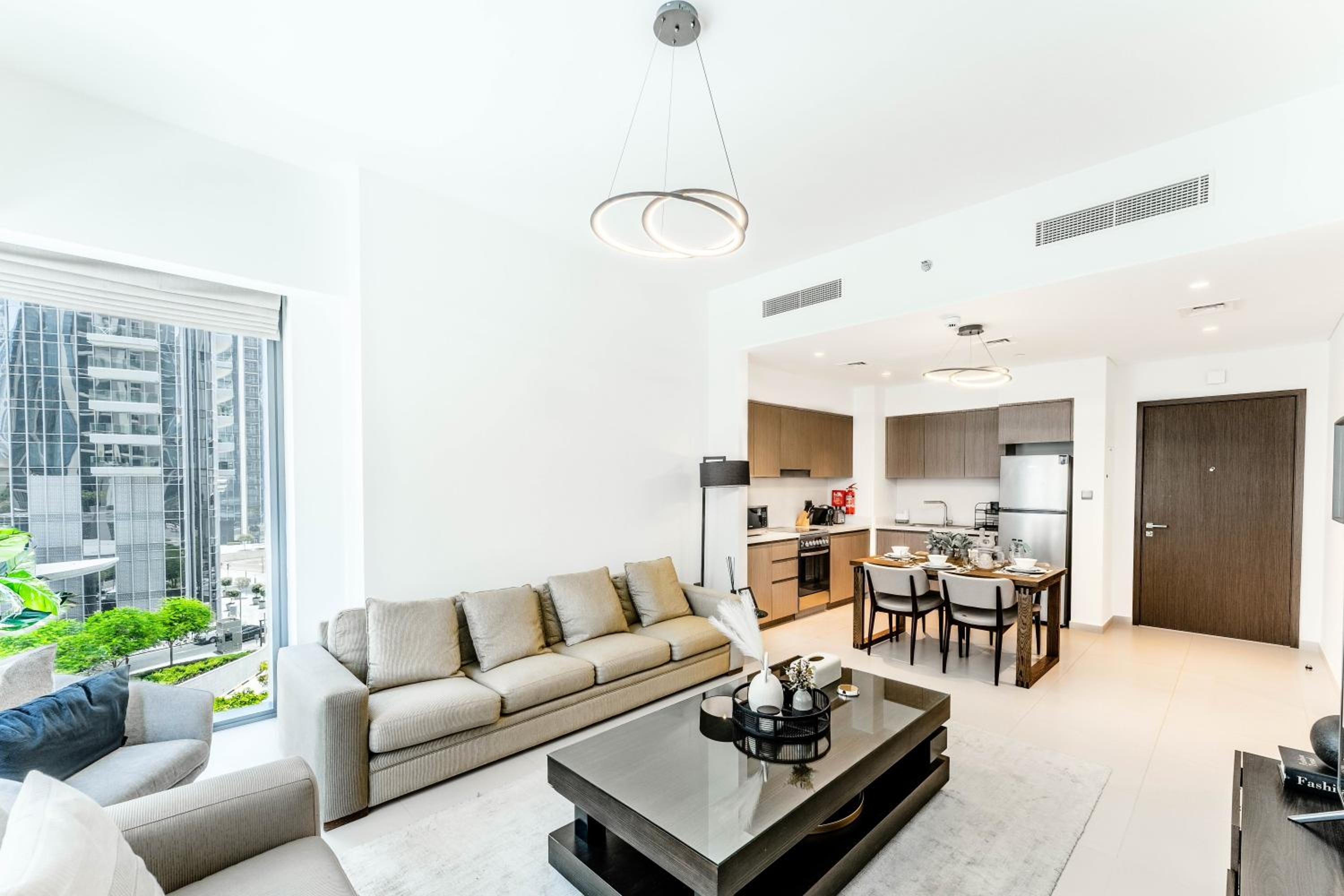 FAM Living Act Two 1BR Walk to Burj & Dubai Mall