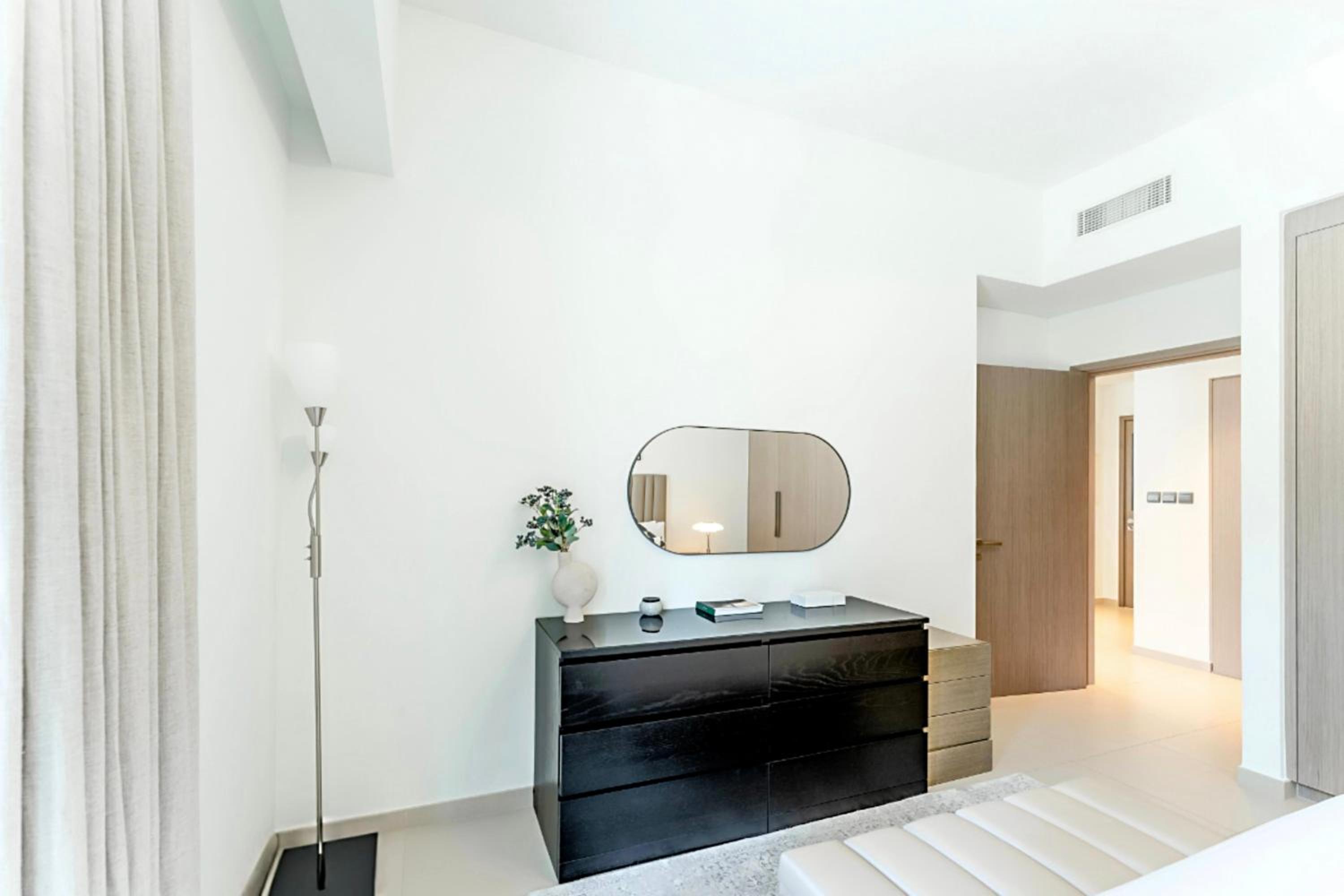 FAM Living Act Two 1BR Walk to Burj & Dubai Mall