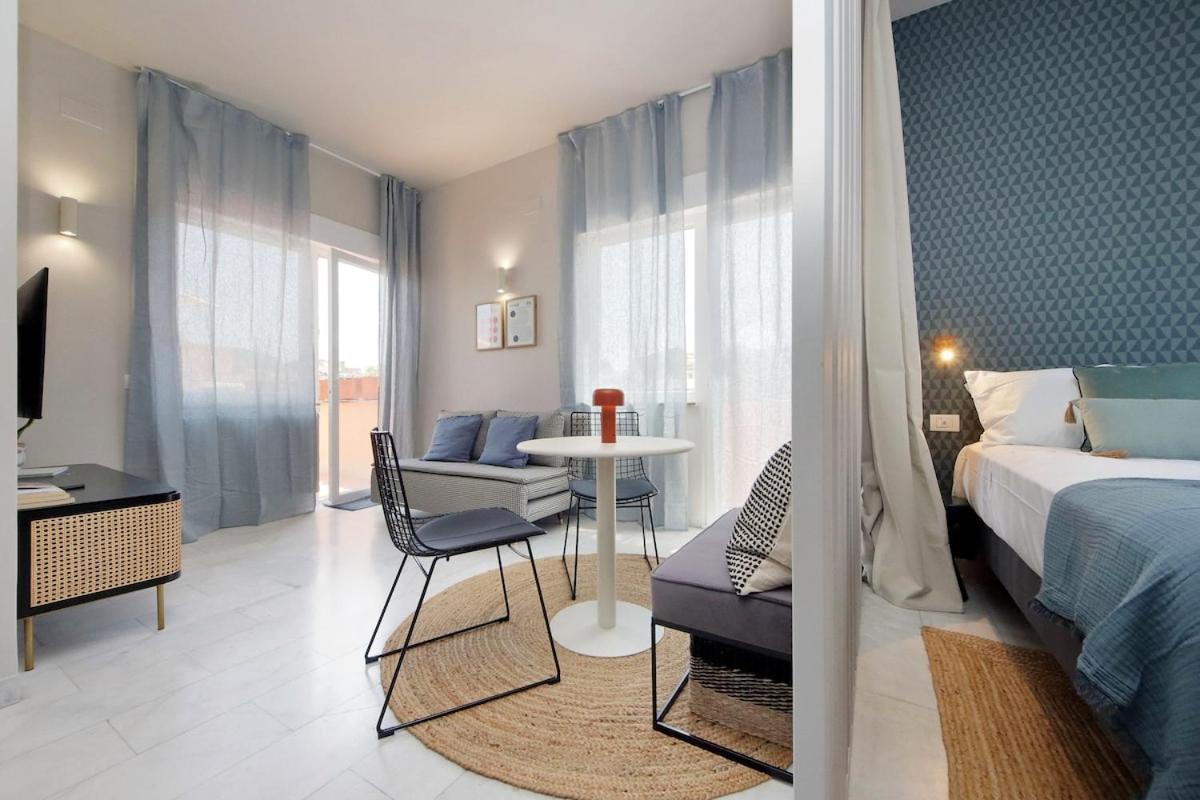 Caracalla Charming Terrace Loft
