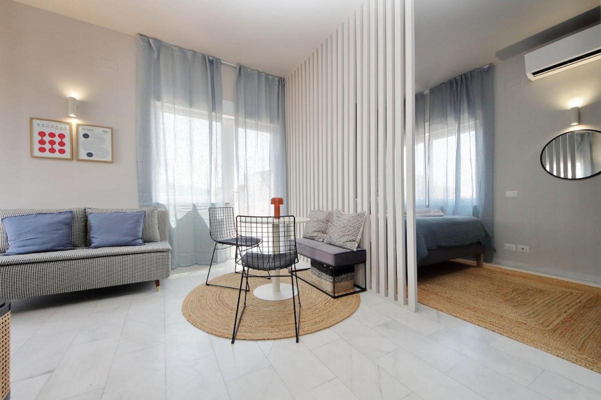 Caracalla Charming Terrace Loft