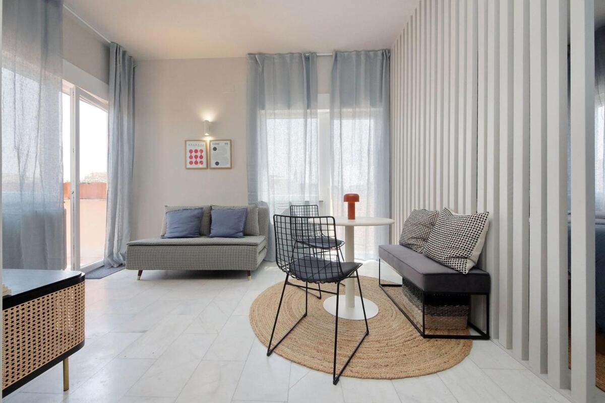 Caracalla Charming Terrace Loft