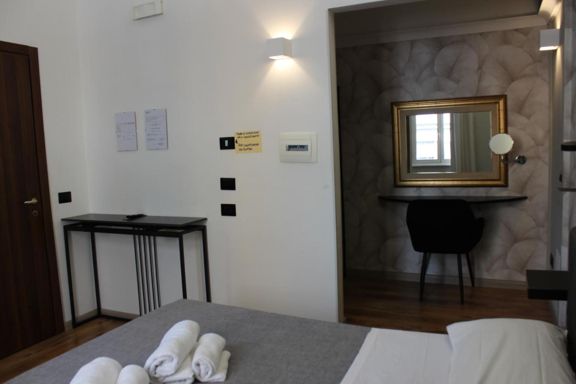 Rooms Piramide 1