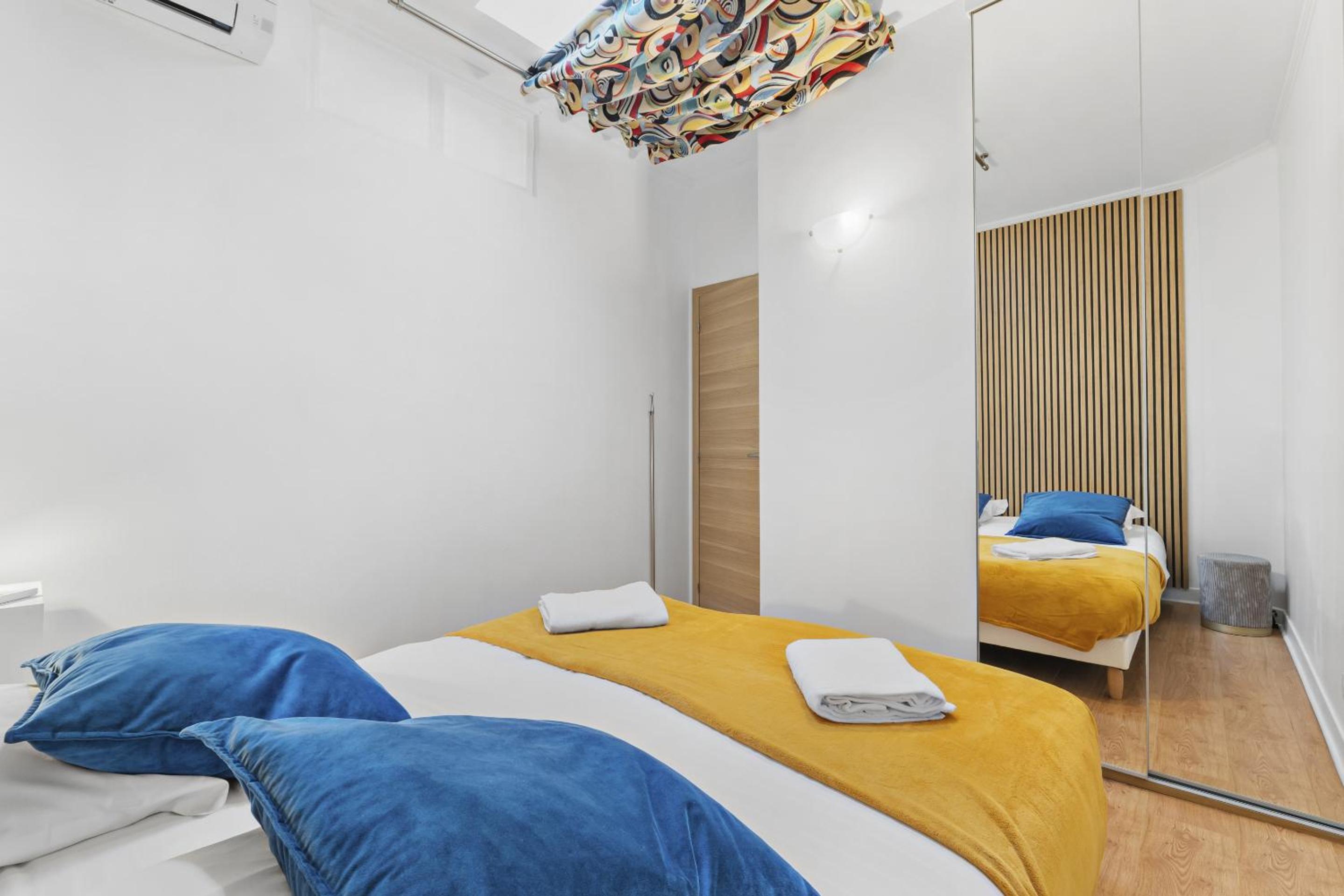 2 chambres , 131 rue d'antibes
