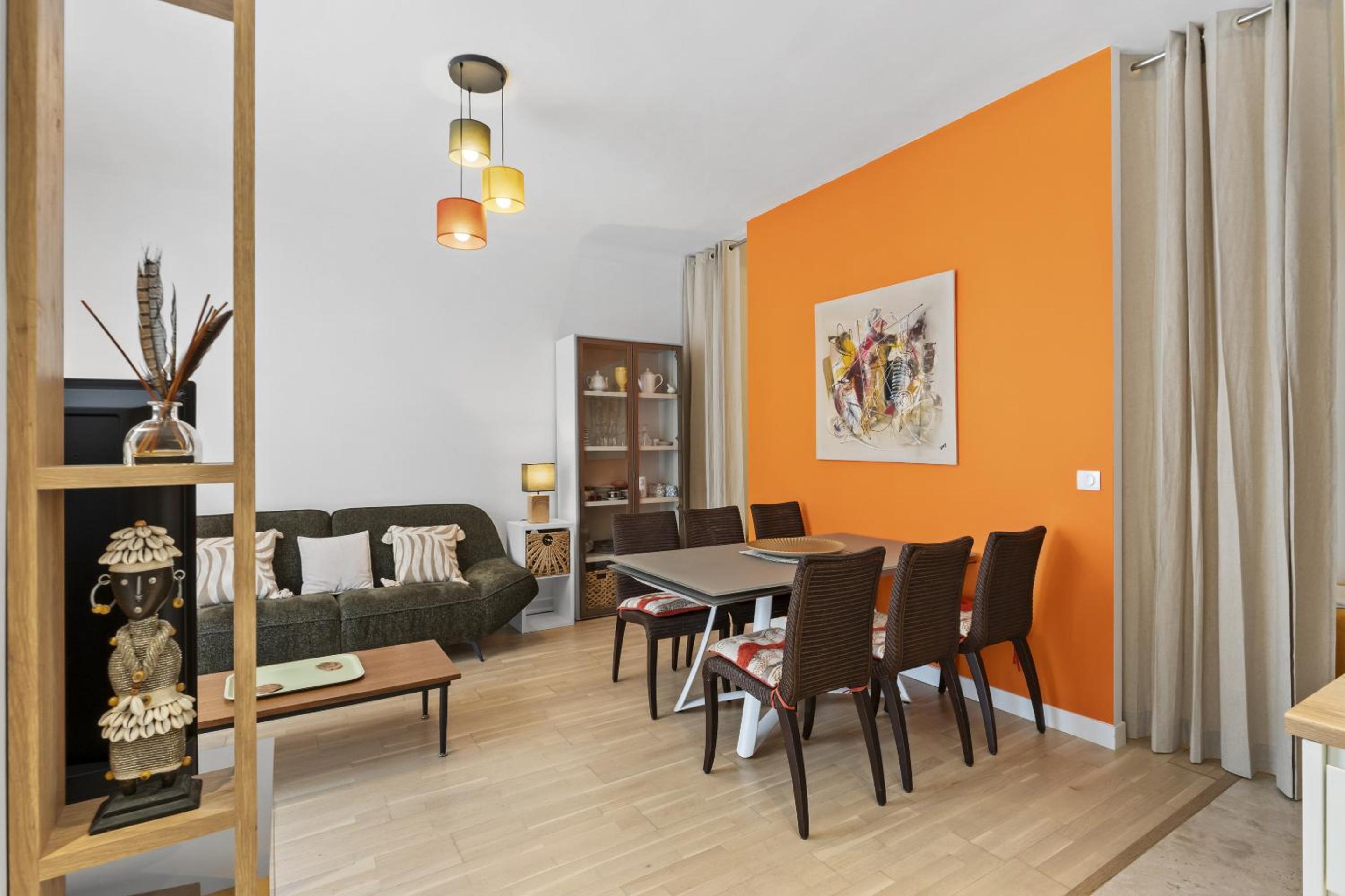 2 chambres , 131 rue d'antibes