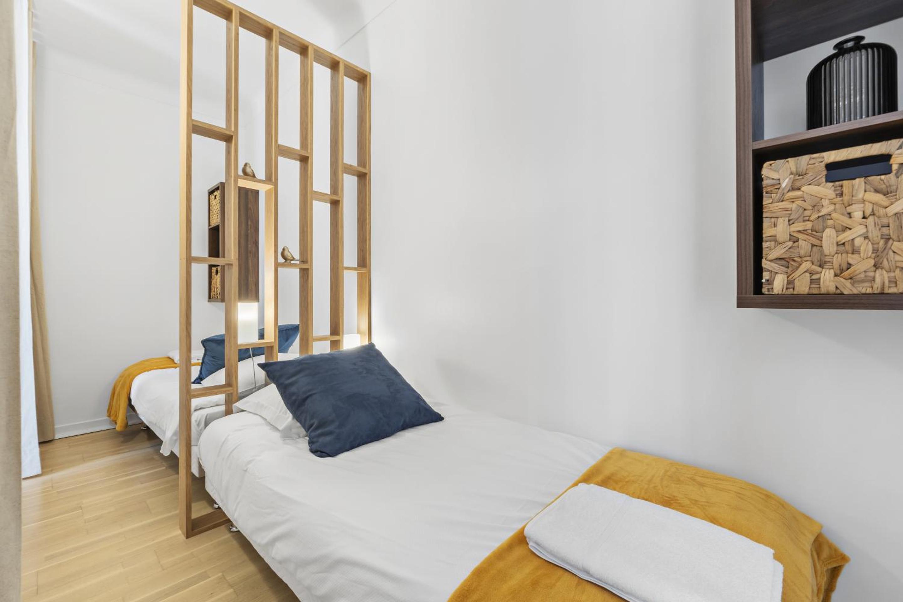 2 chambres , 131 rue d'antibes