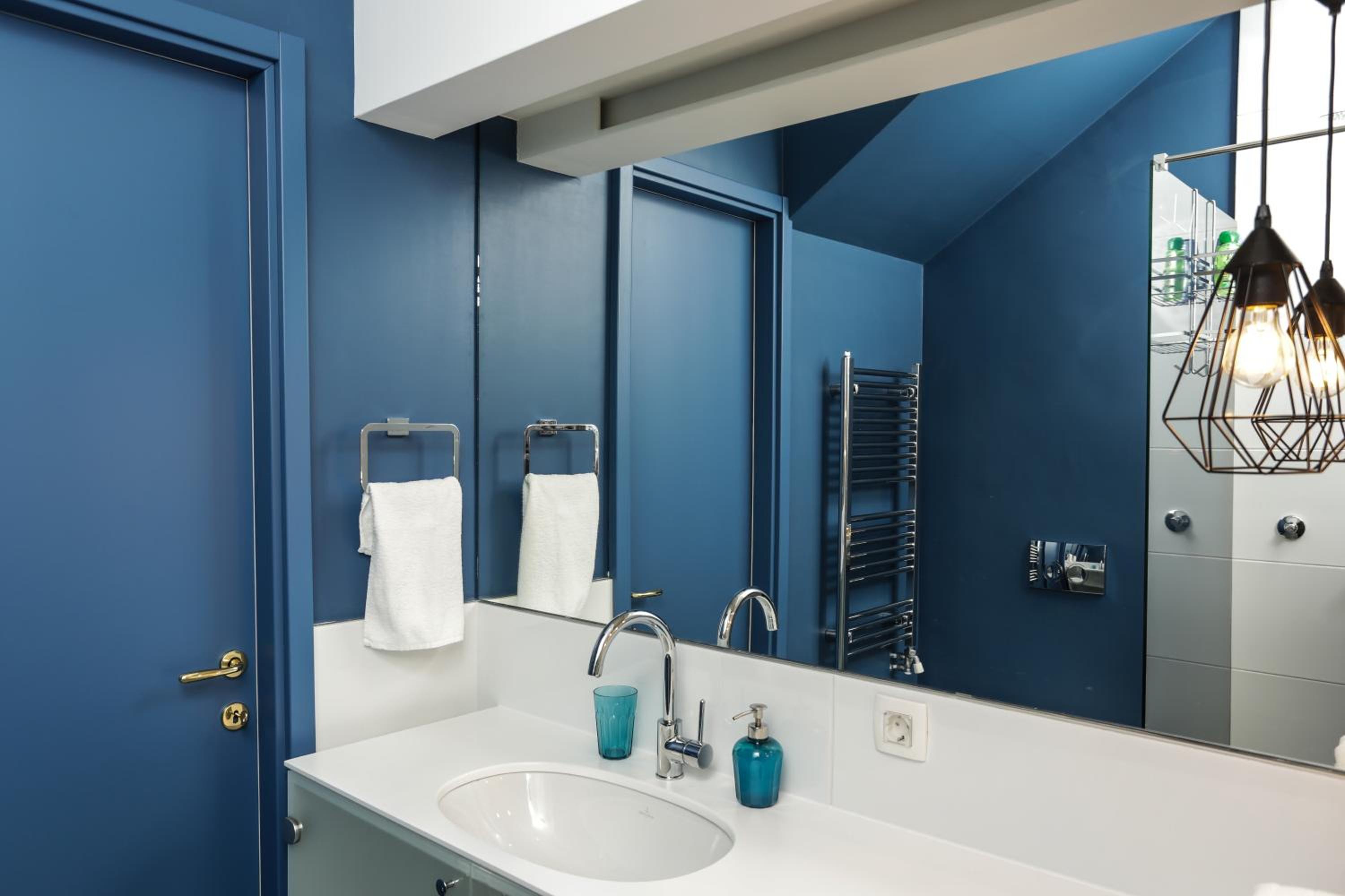 Moment Boutique Apartments view 3