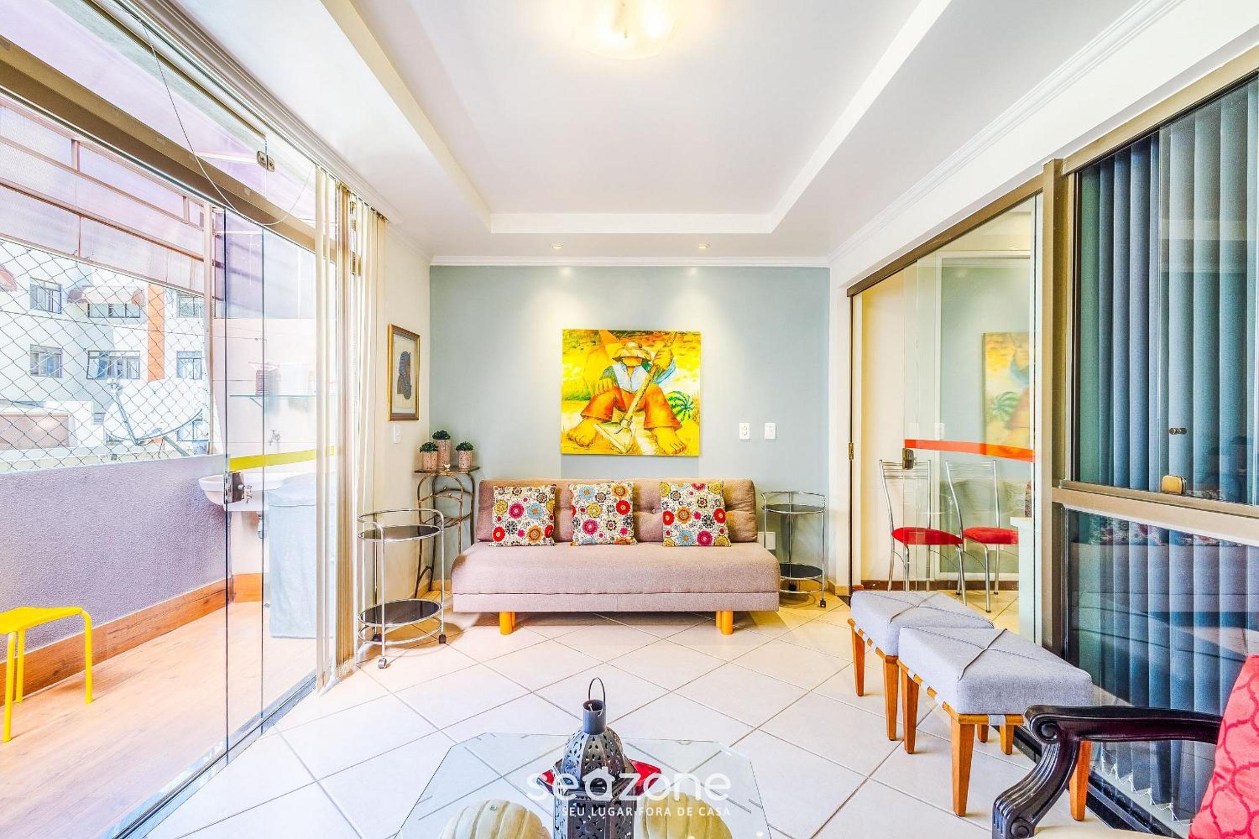 Apt w/ balcony Sudoeste - POR0017