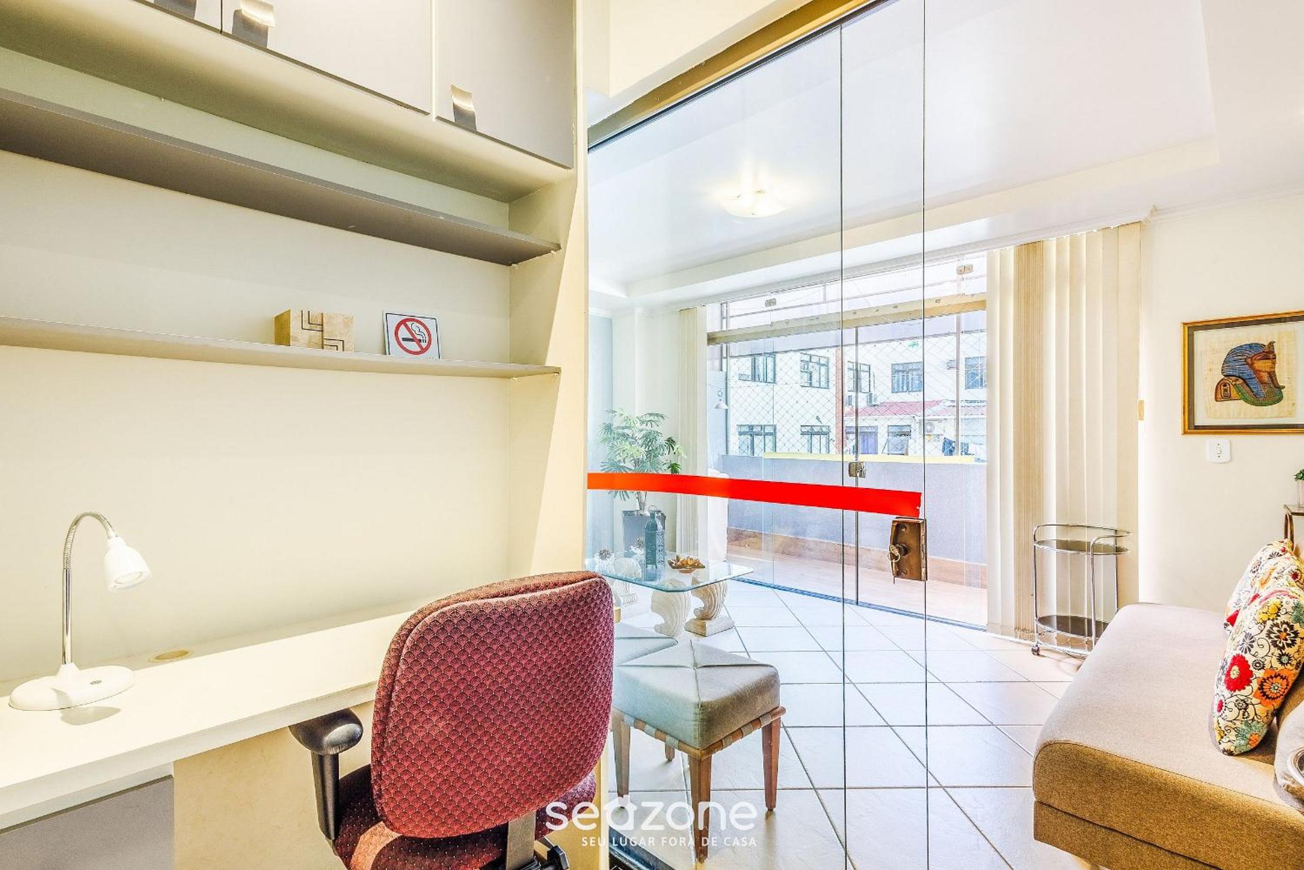 Apt w/ balcony Sudoeste - POR0017