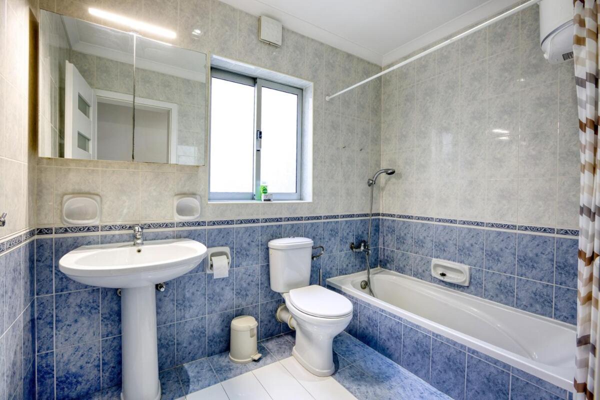 Seafront 3 bedroom apartment