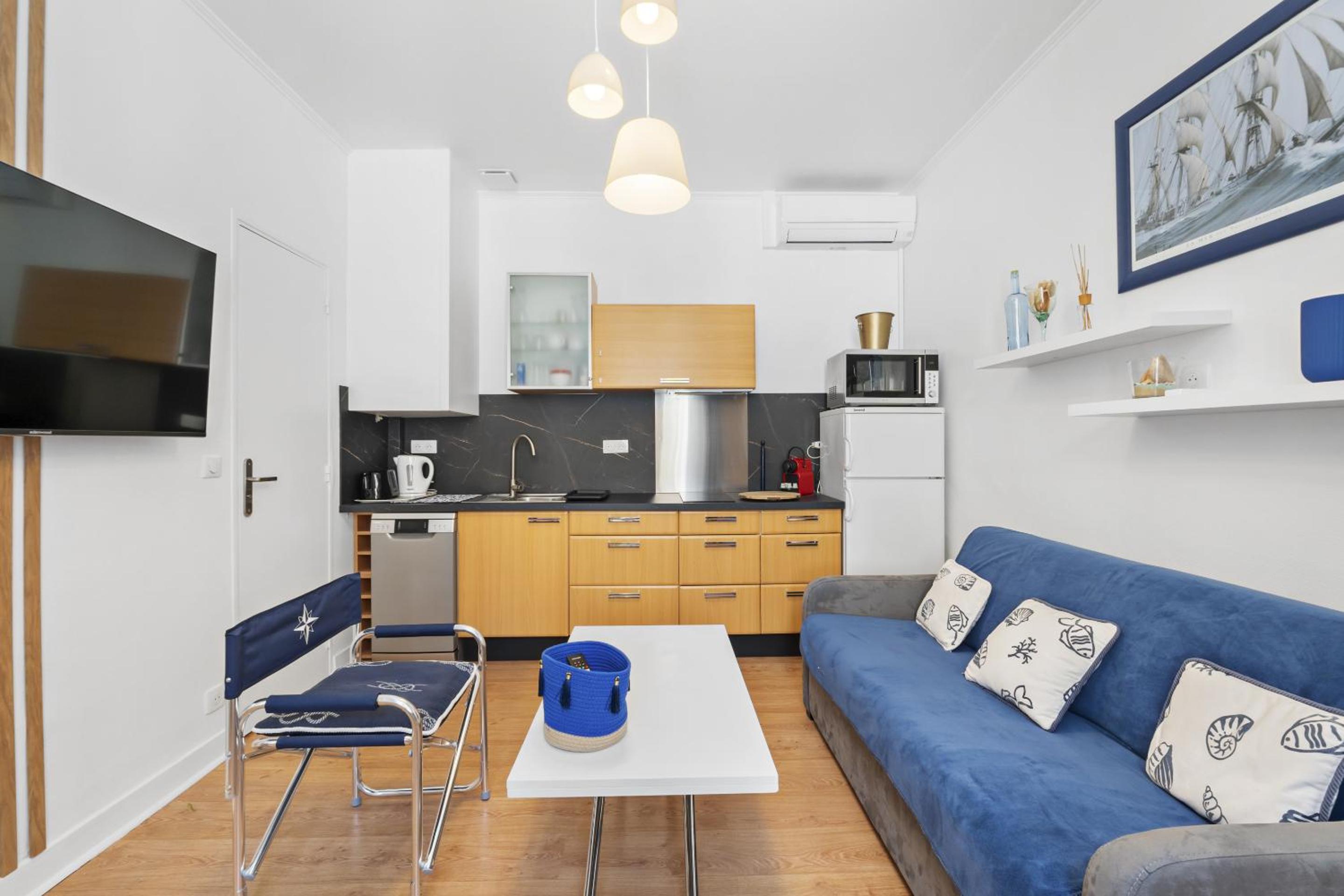 1 chambres , 131 rue d'antibes