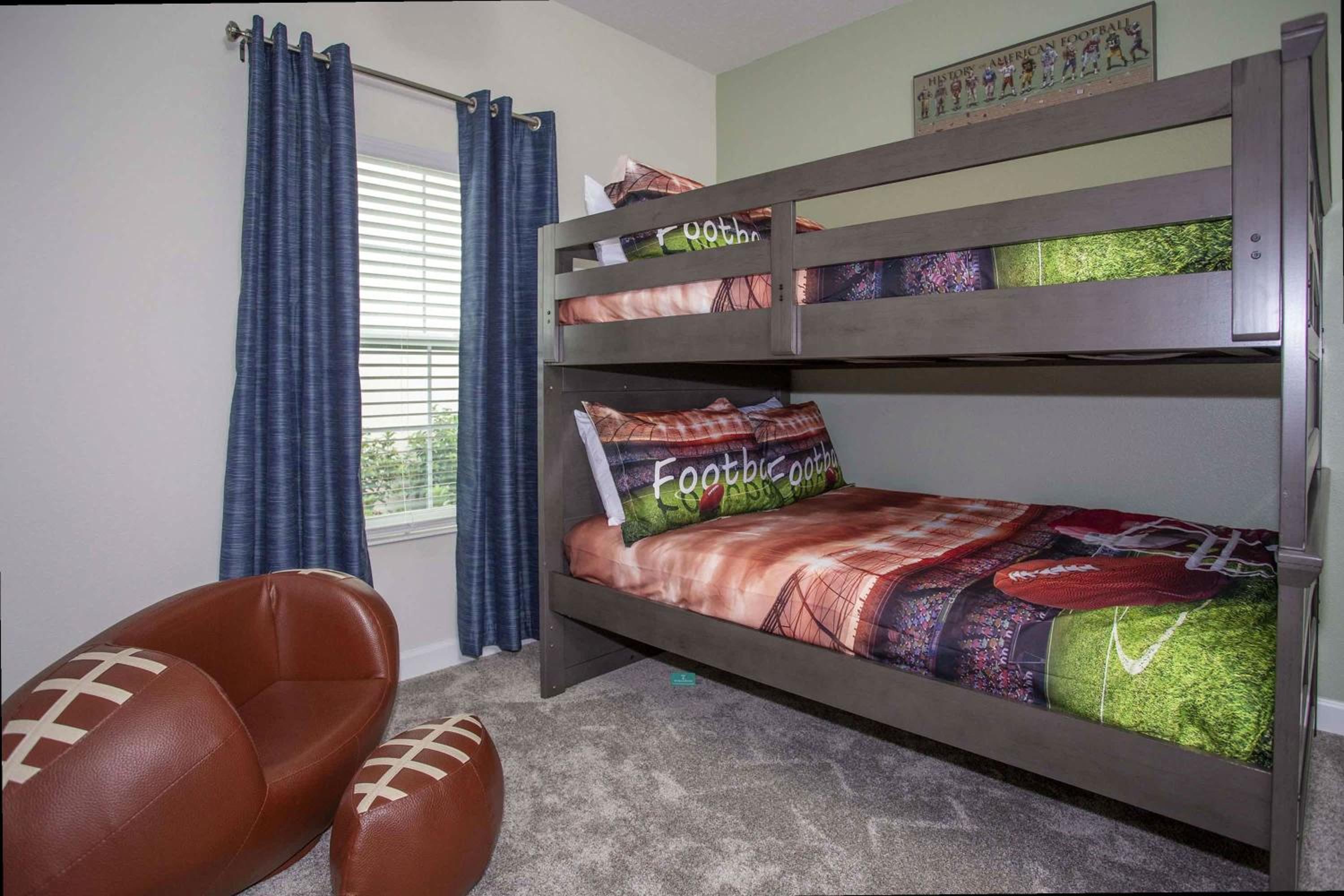 5BR Private Pool Resort Amenities Near Disney