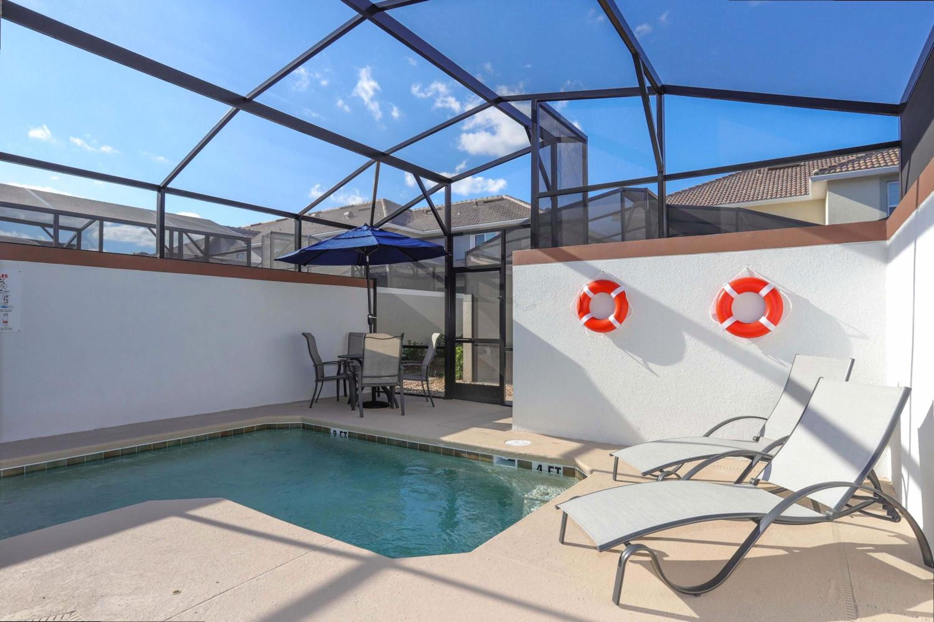 5BR Private Pool Resort Amenities Near Disney