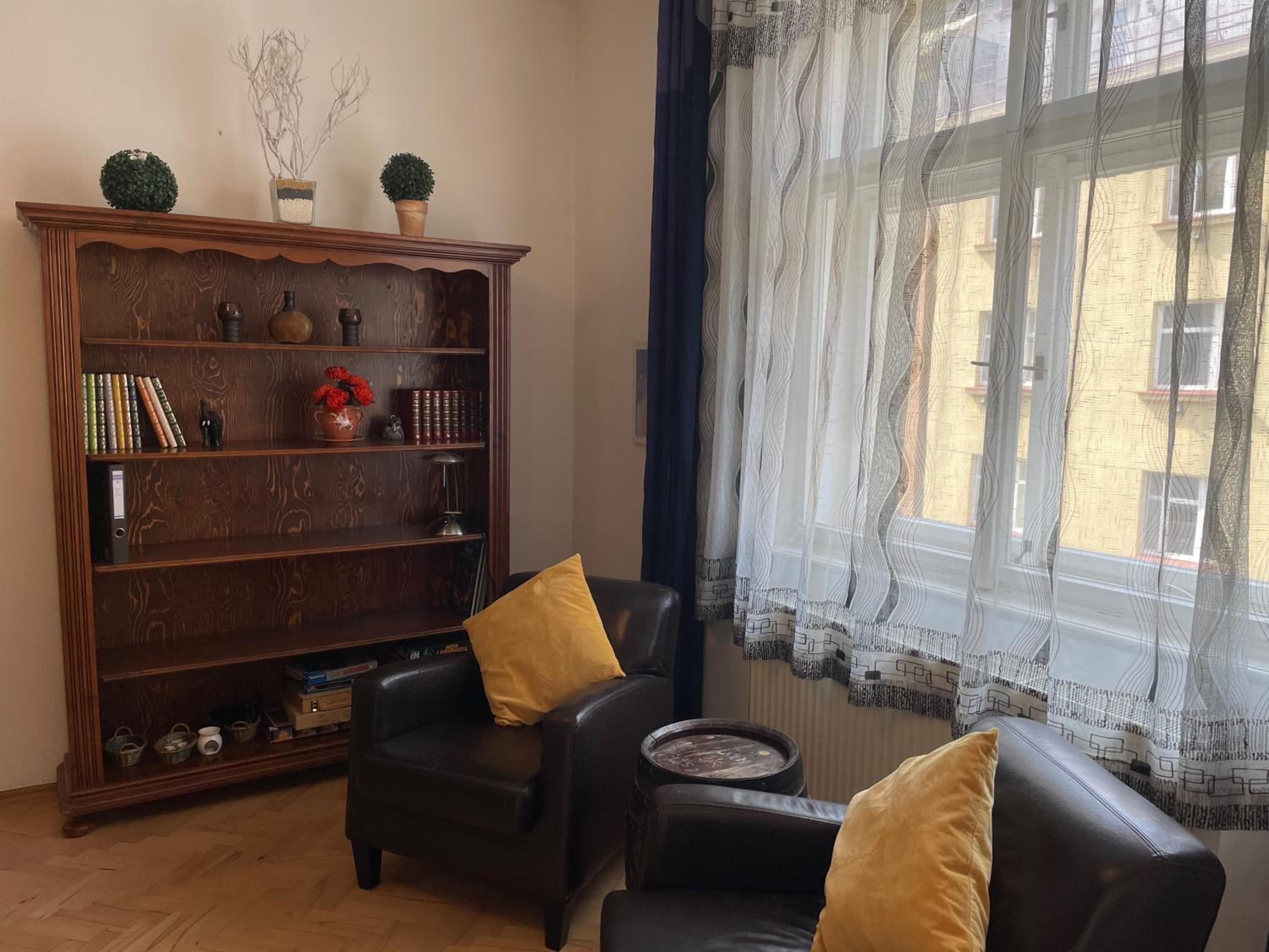 Apartment Flora Lobkovic