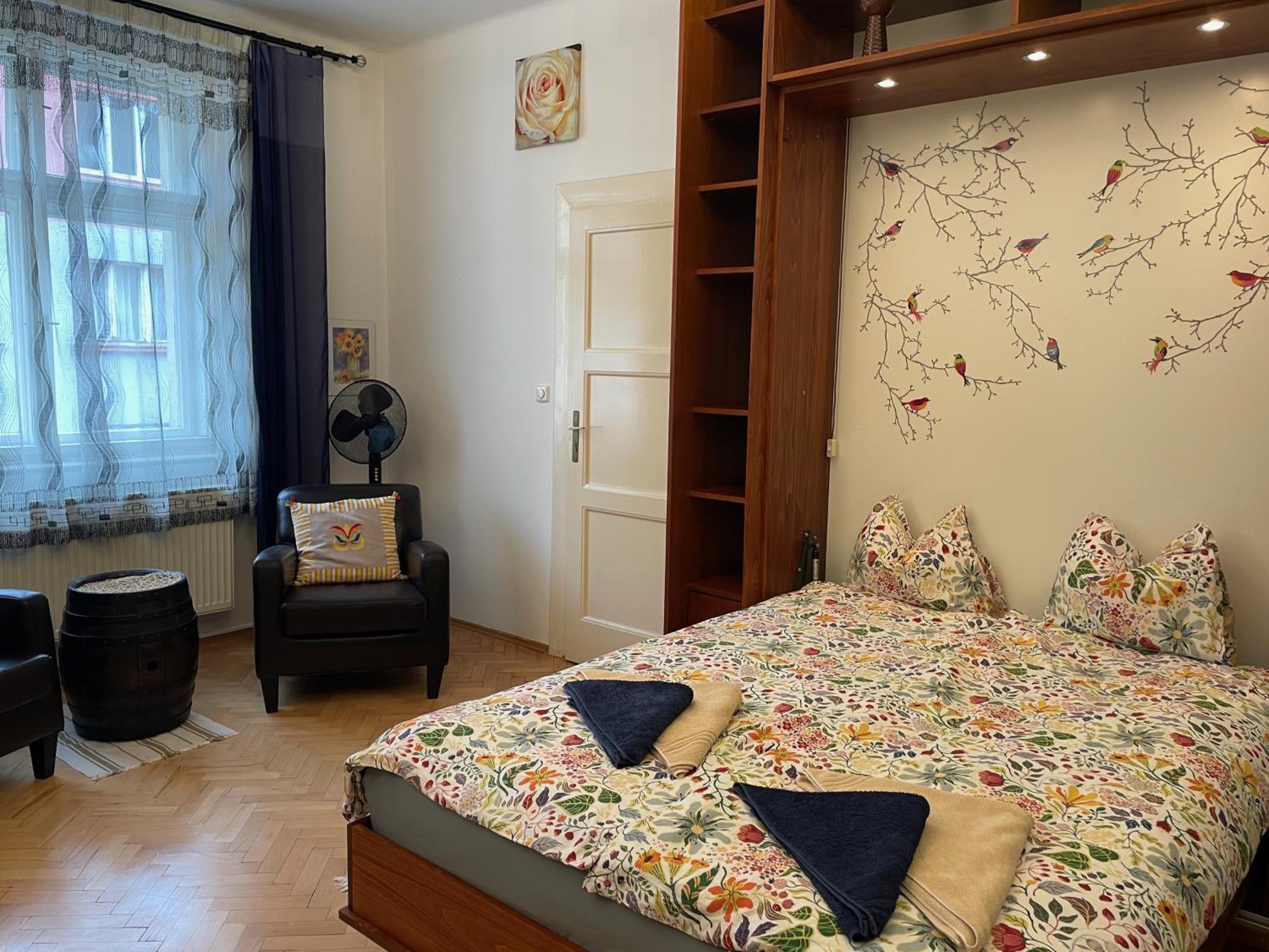 Apartment Flora Lobkovic