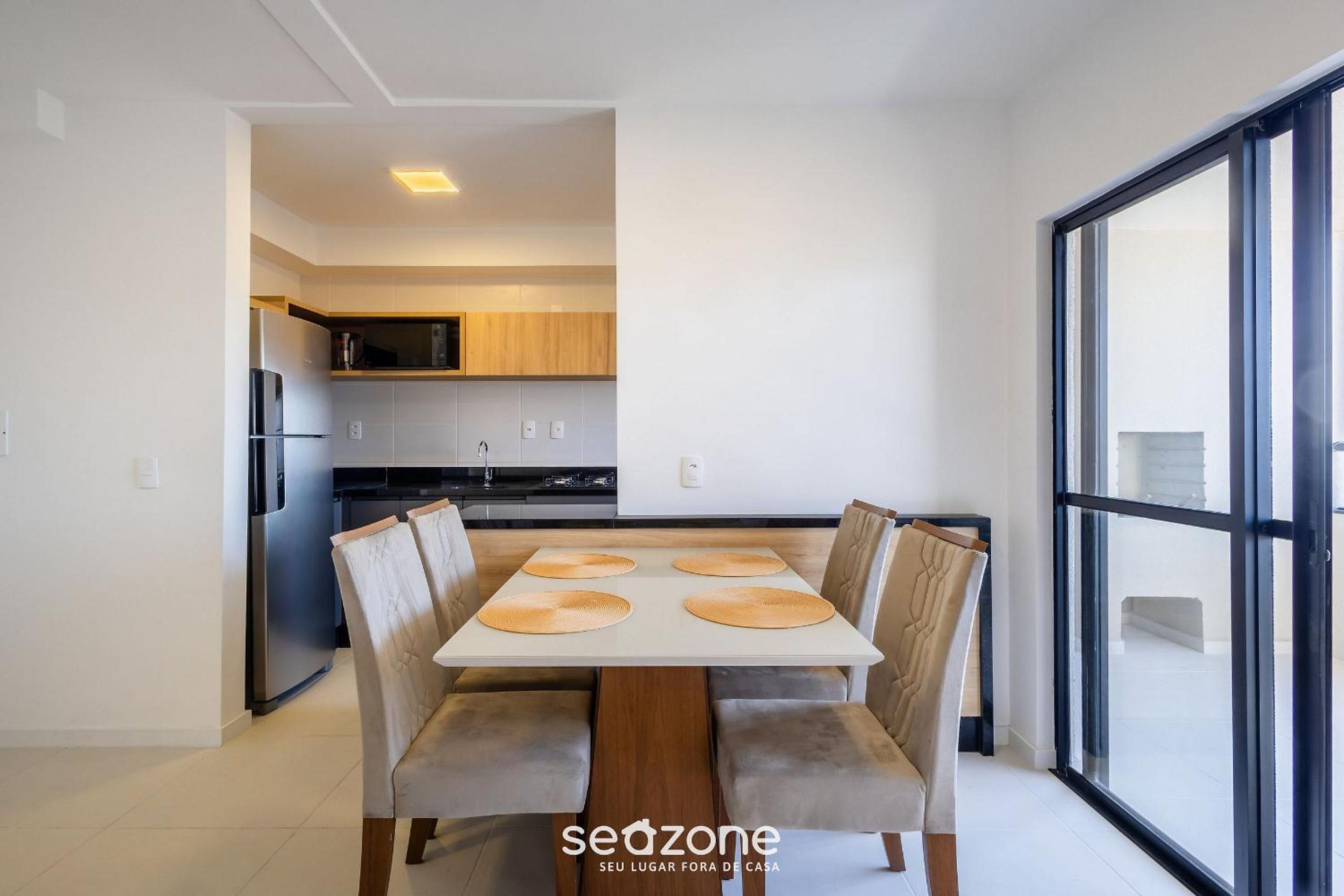 Full stay with pool 400m from Armação Beach - SKL