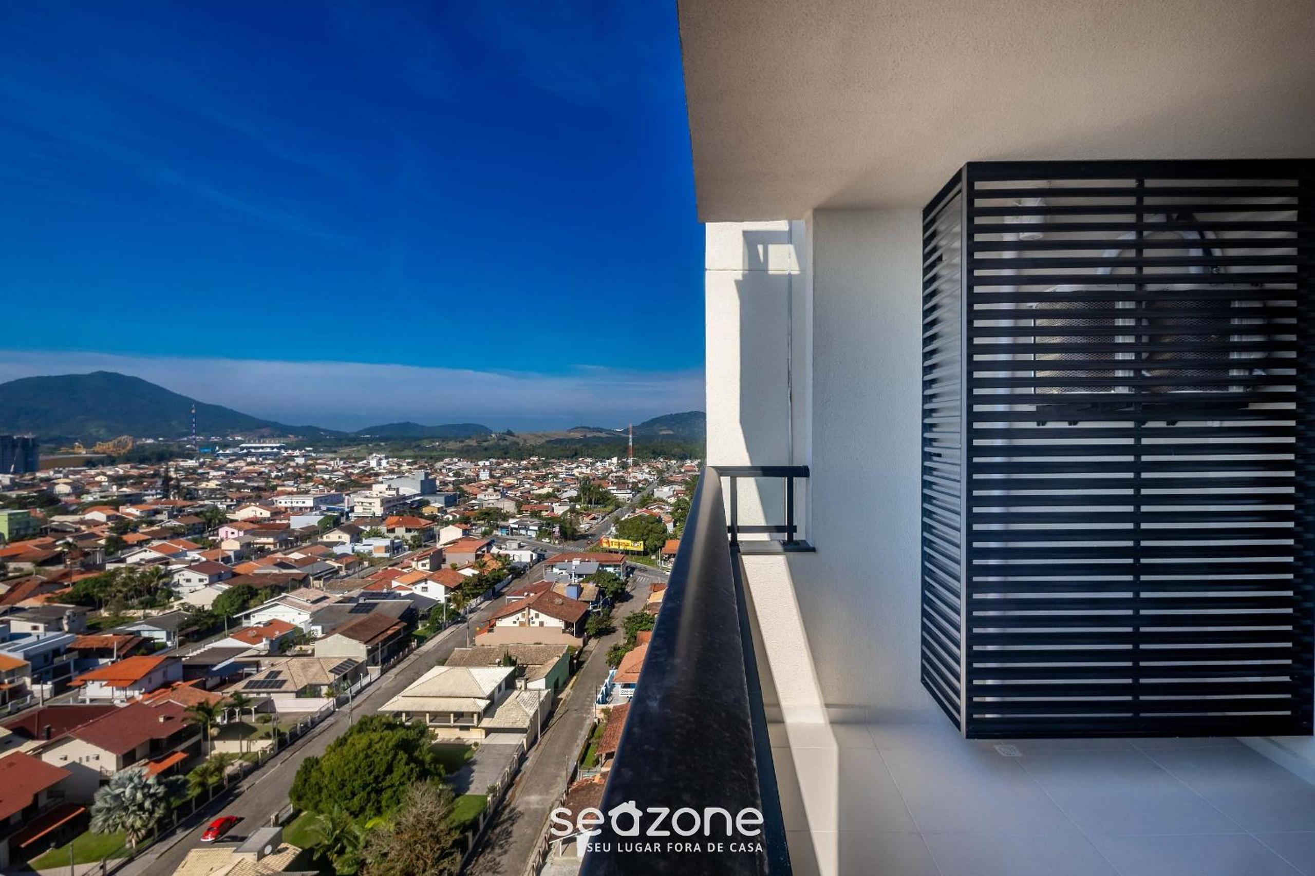 Full stay with pool 400m from Armação Beach - SKL