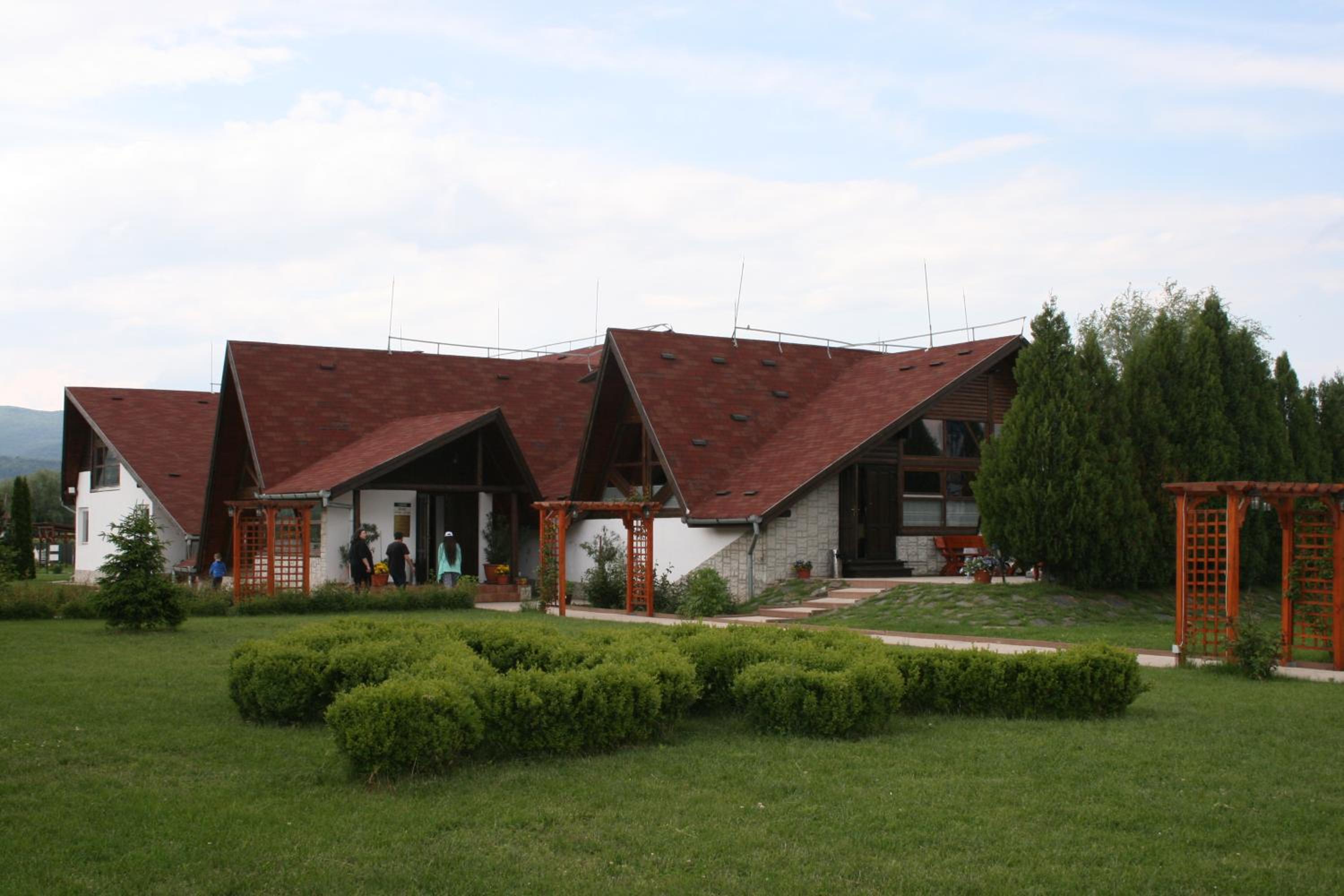 Photo 36