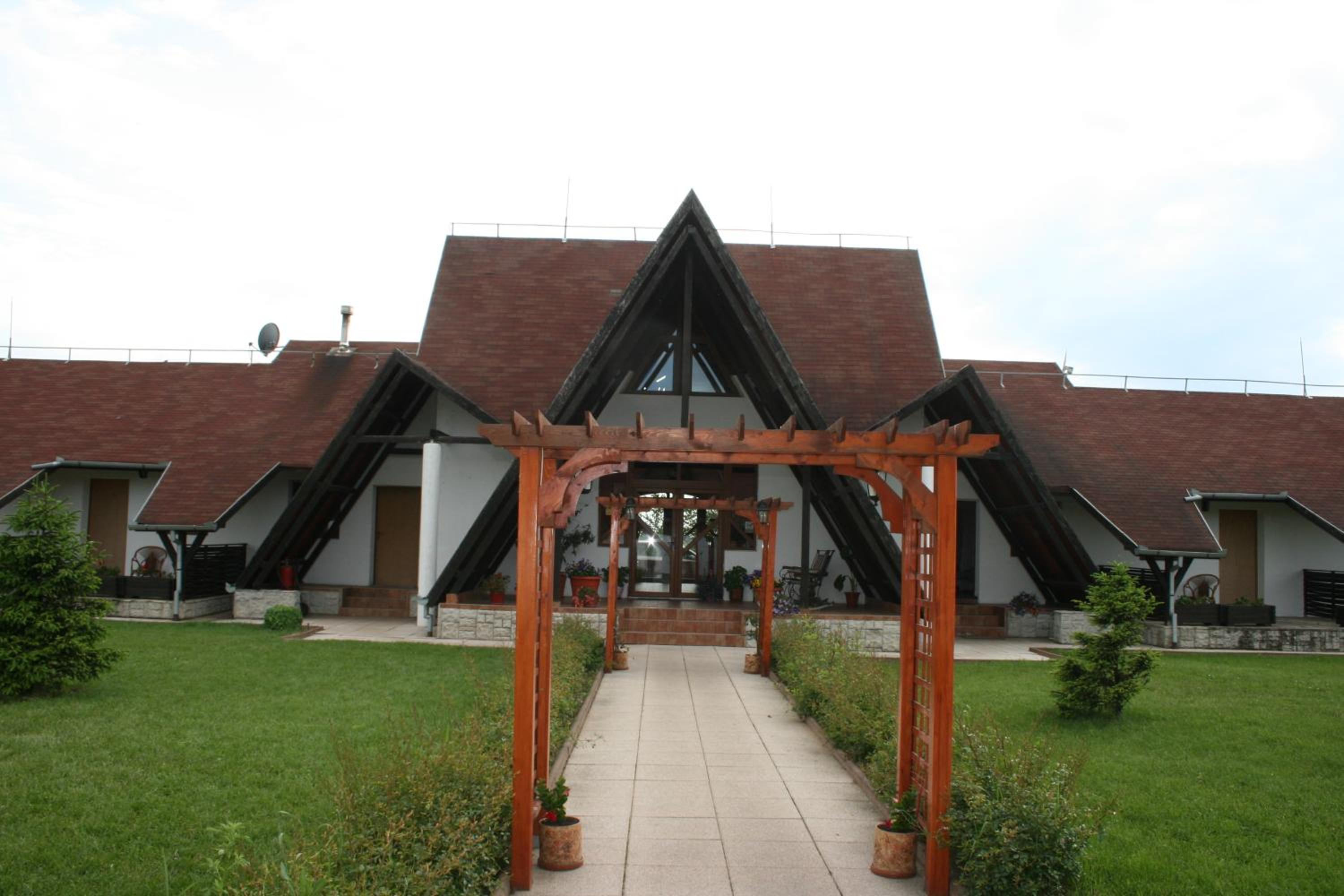 Photo 43