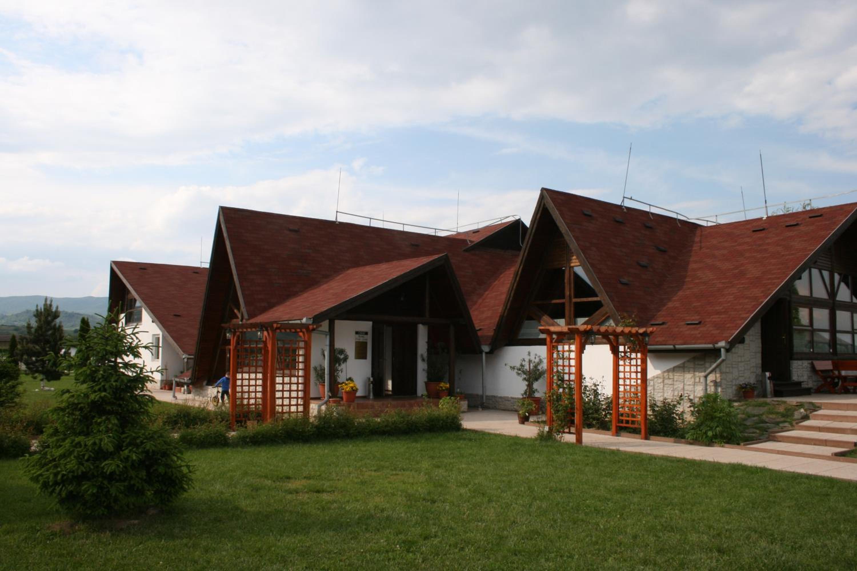Photo 44