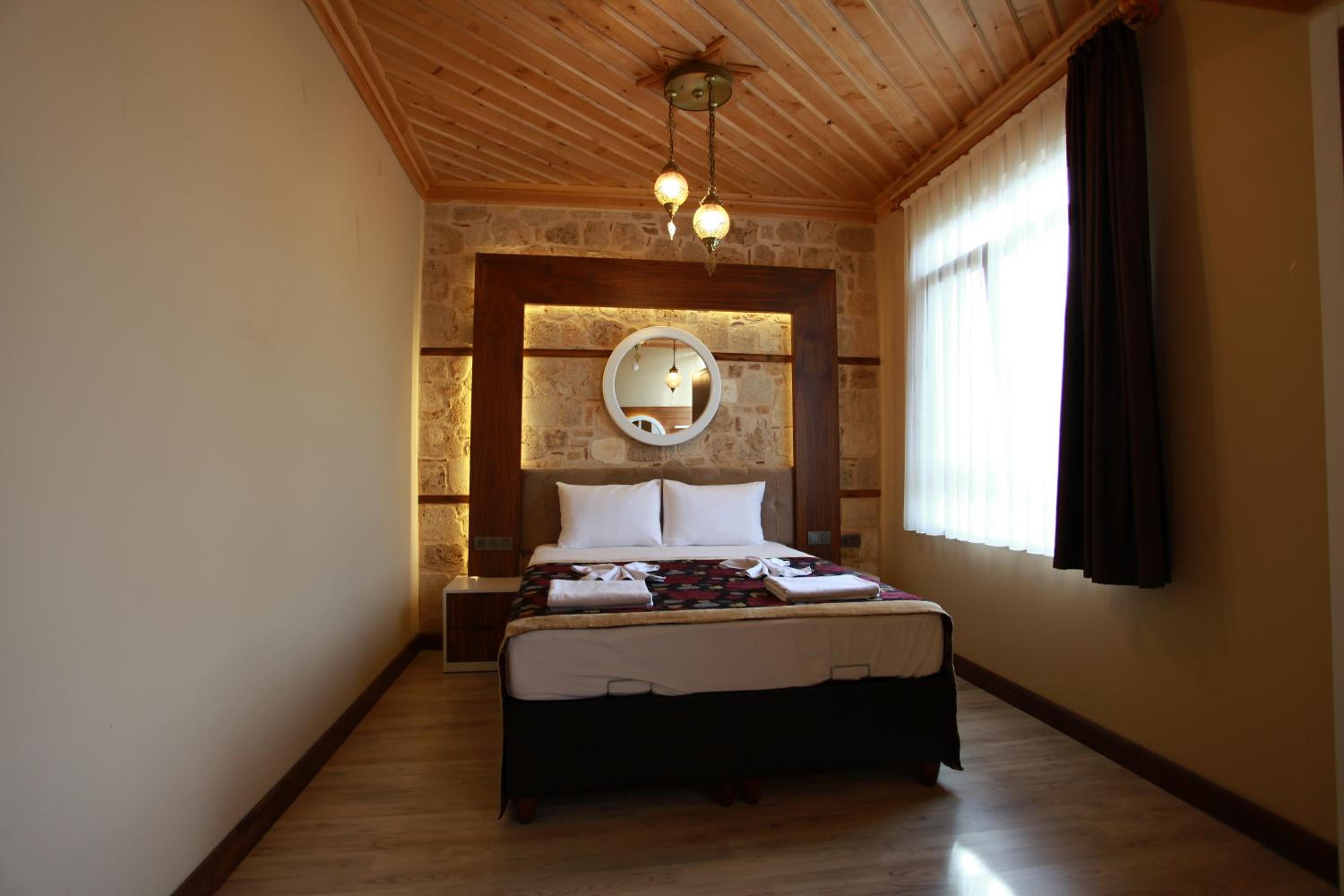 Bacchus Pension