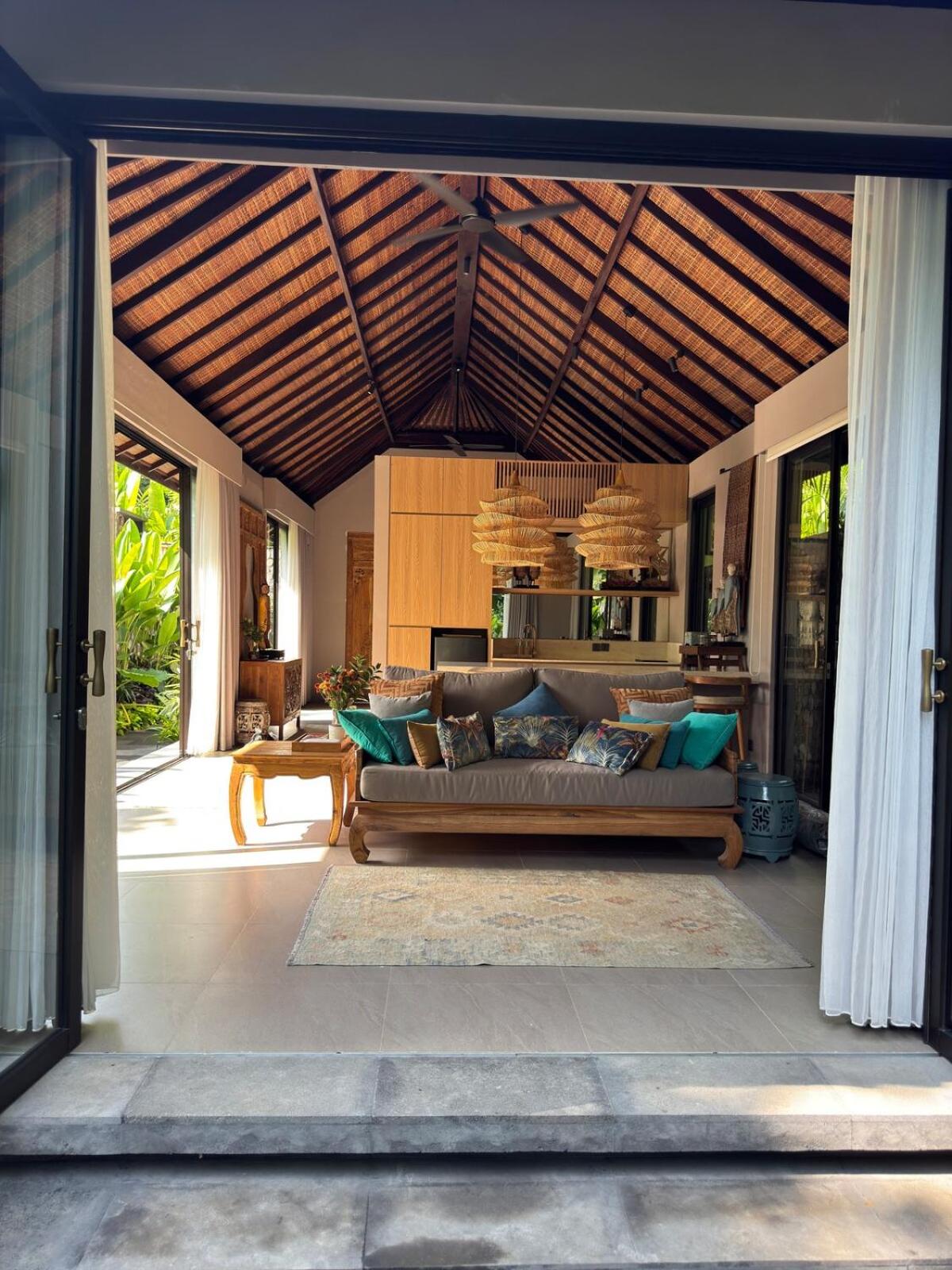 Boutique Private Pool Villa, walk to Bingin Beach