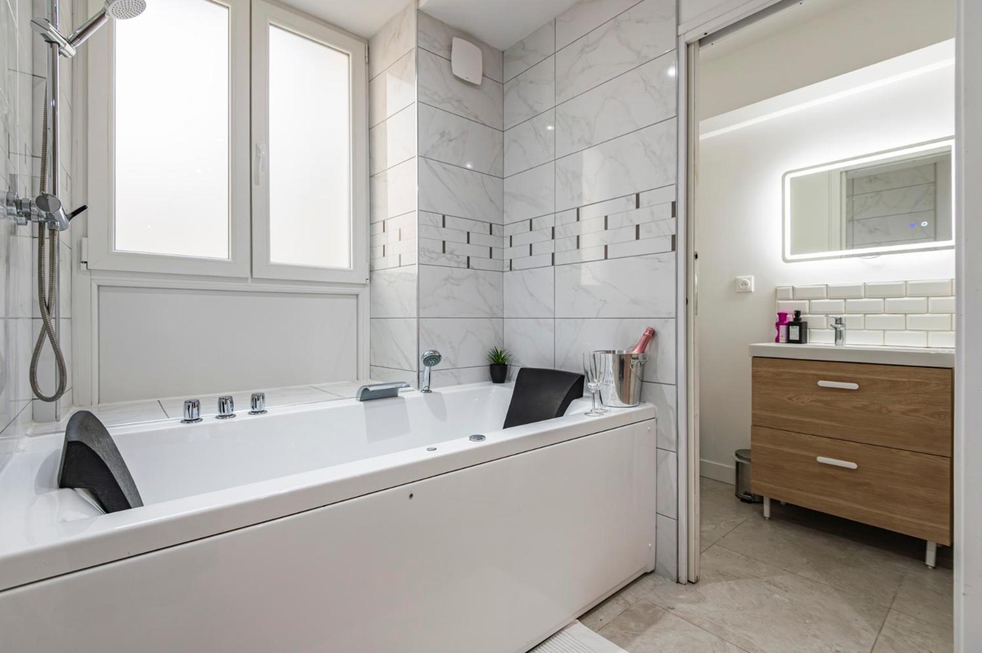 Cocon Privé avec Jacuzzi & Sauna