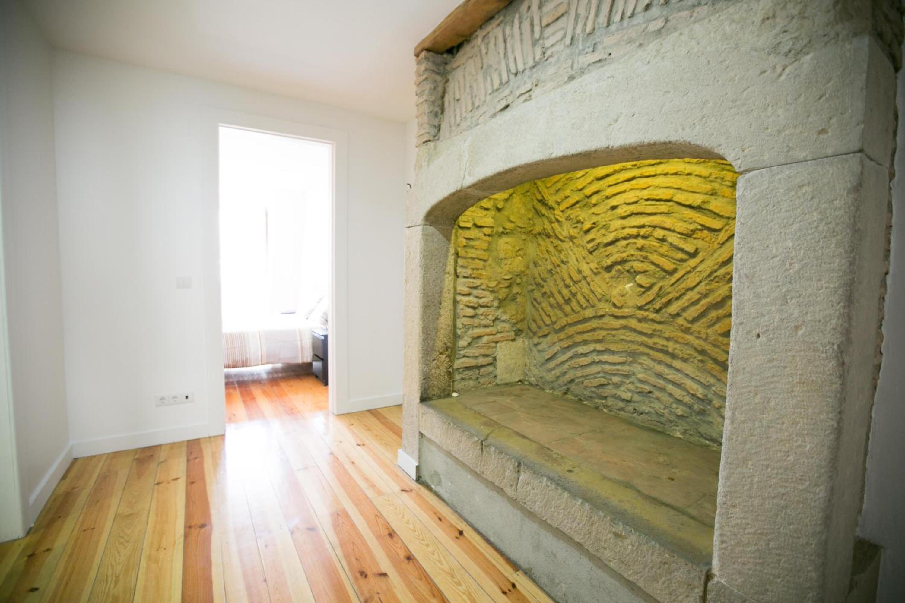 Downtown Seaview Apartment view 4