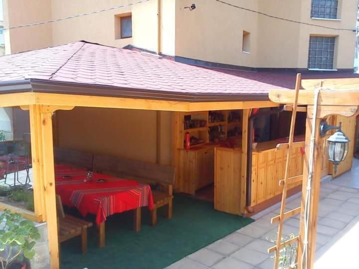 Guest House Nash Dom