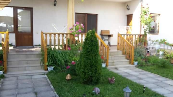 Guest House Nash Dom