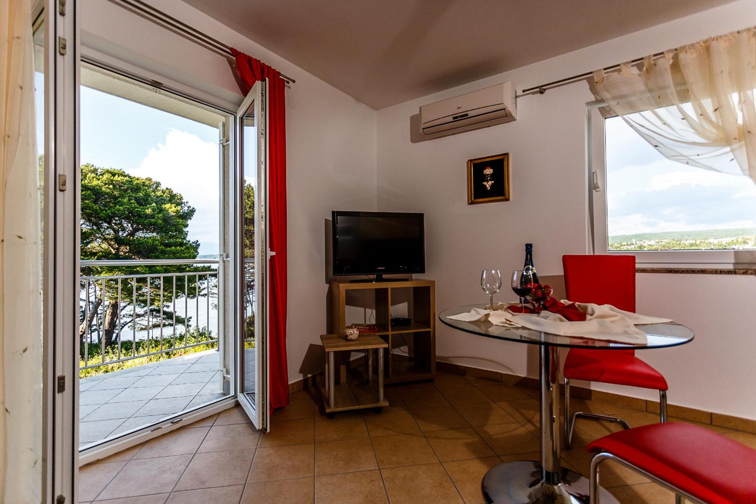 Mare & Mons Seafront Apartments