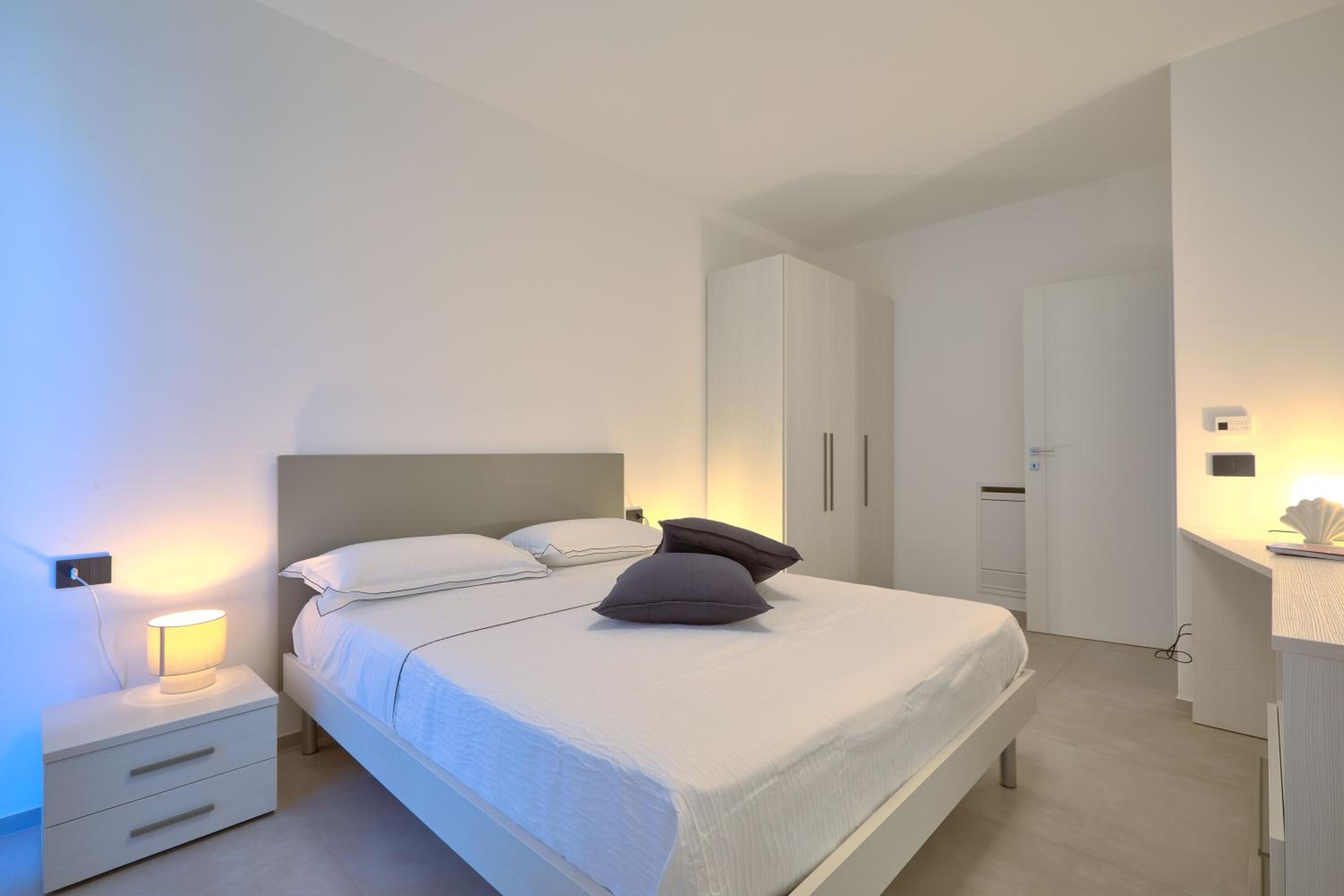RUTACEAE Holiday Home