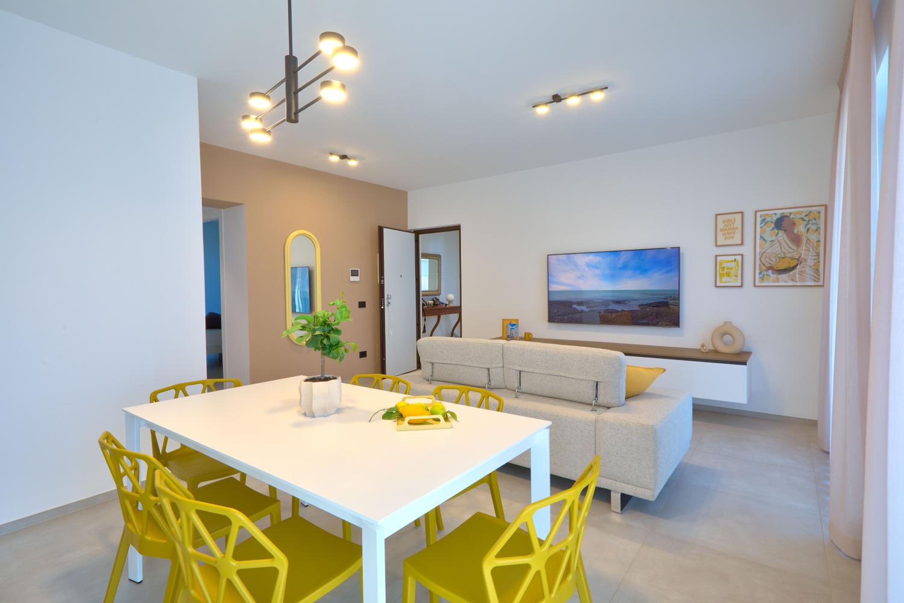 RUTACEAE Holiday Home