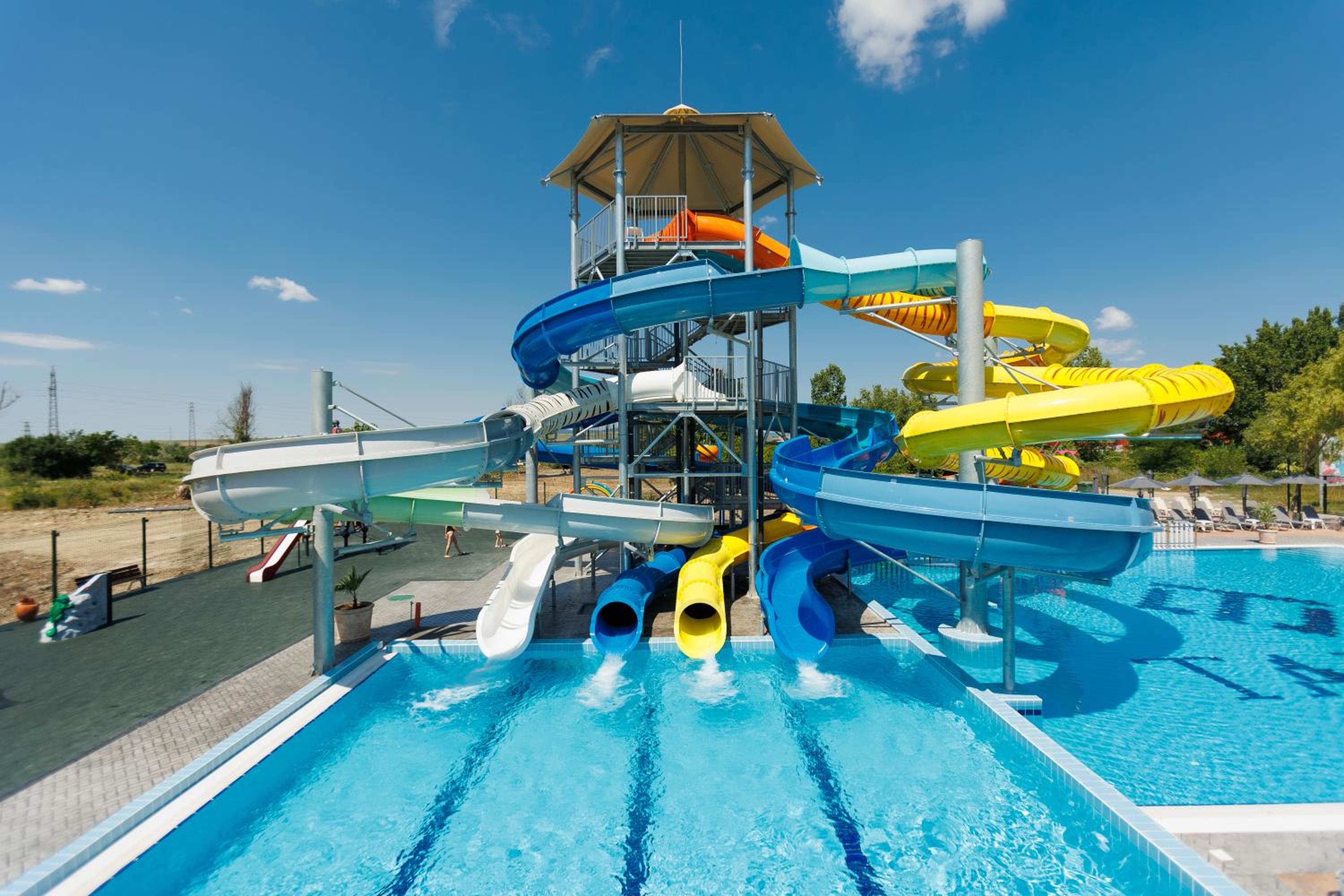 All-inclusive Holiday Apartments in Tarsis Hotel & Aquapark