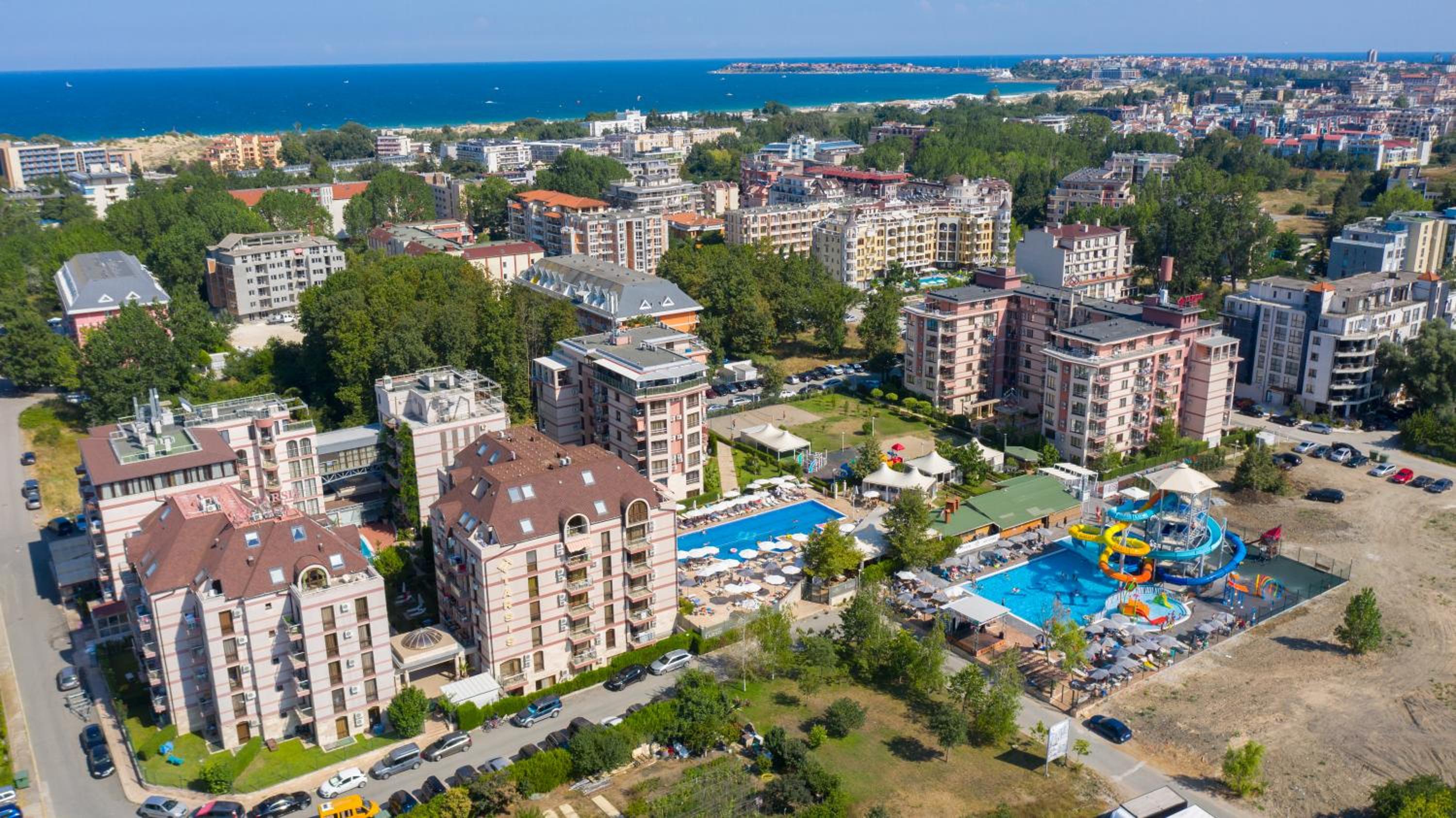 All-inclusive Holiday Apartments in Tarsis Hotel & Aquapark