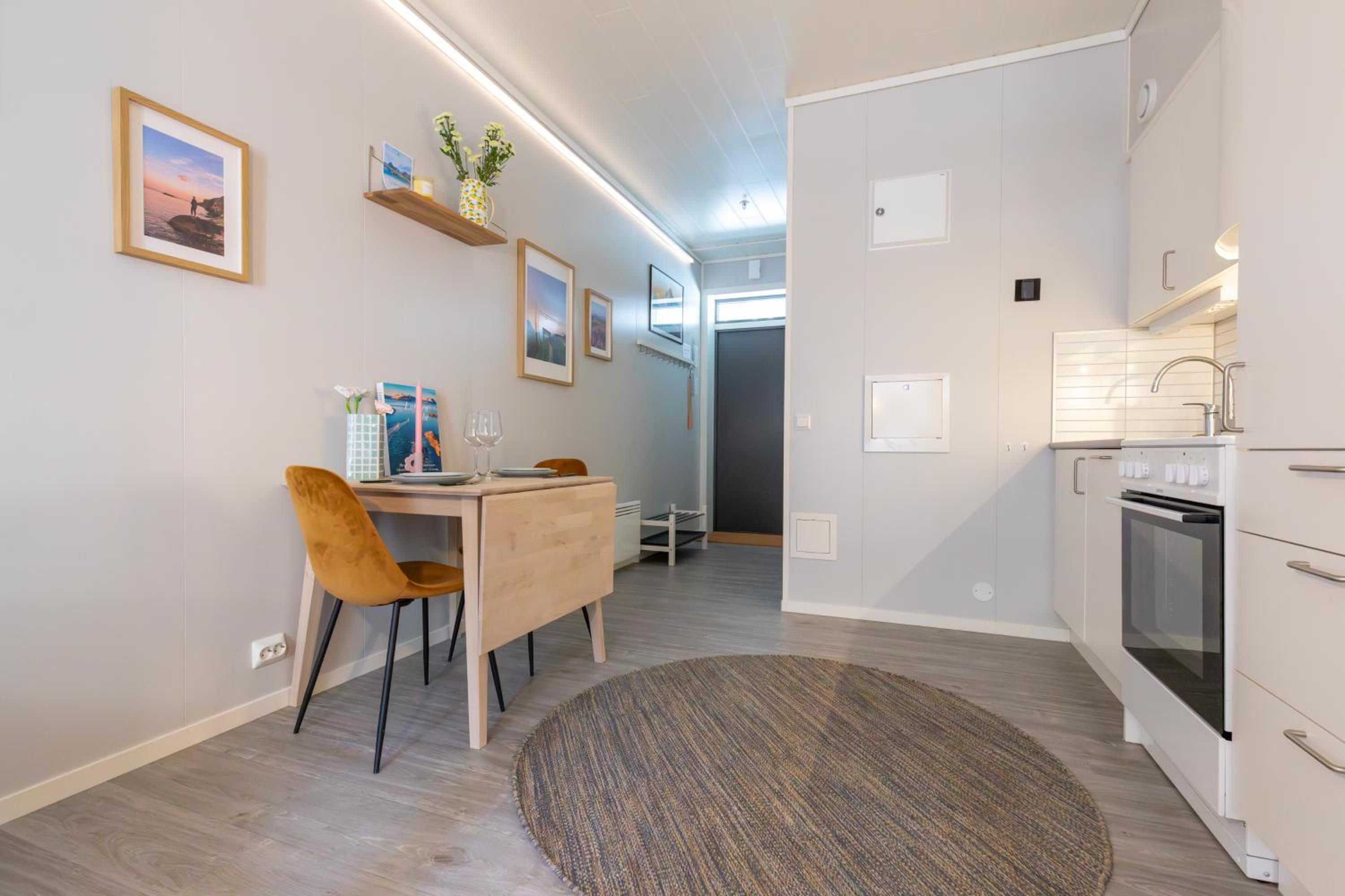 Modern apartment with balcony in the center of Svolvær