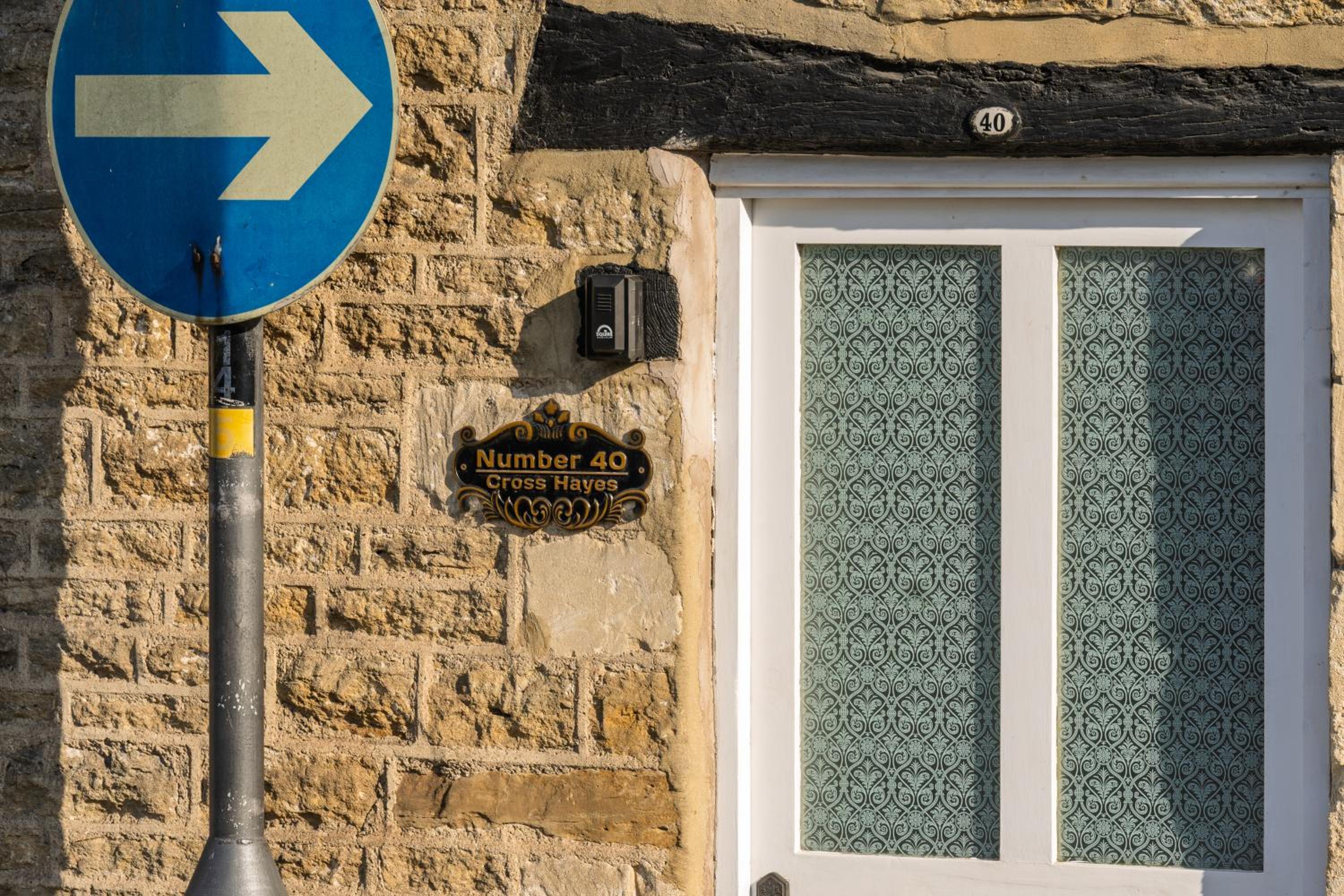 Cosy 2 bedroom Cotswold cottage