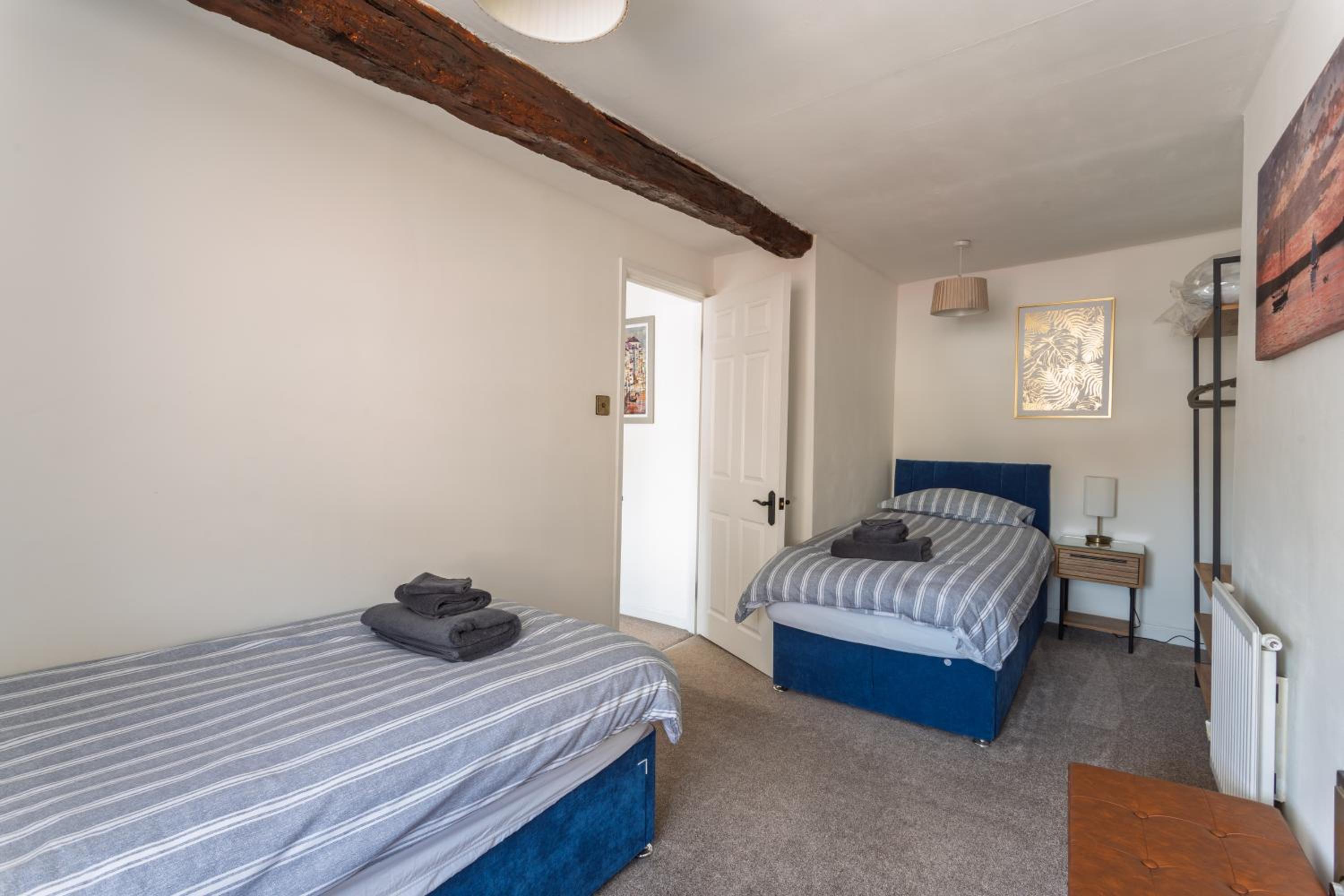 Cosy 2 bedroom Cotswold cottage