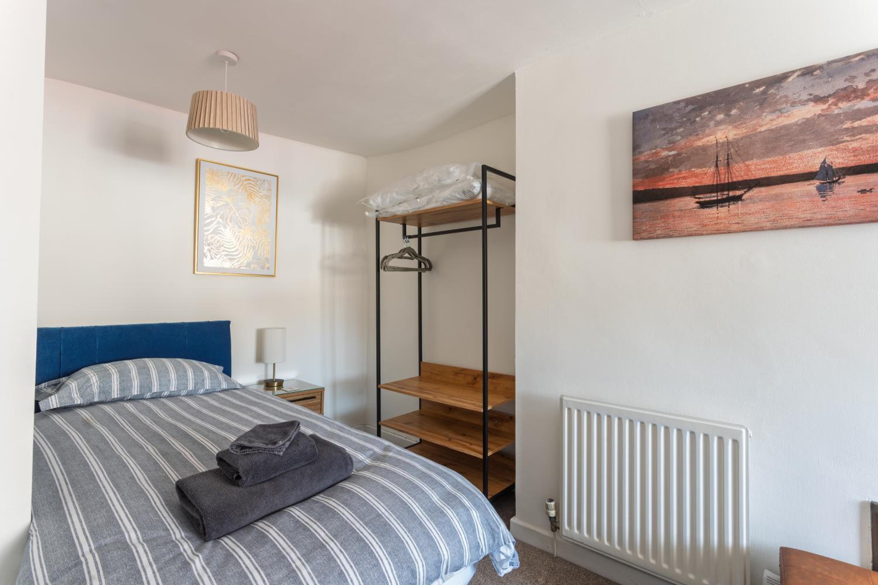 Cosy 2 bedroom Cotswold cottage