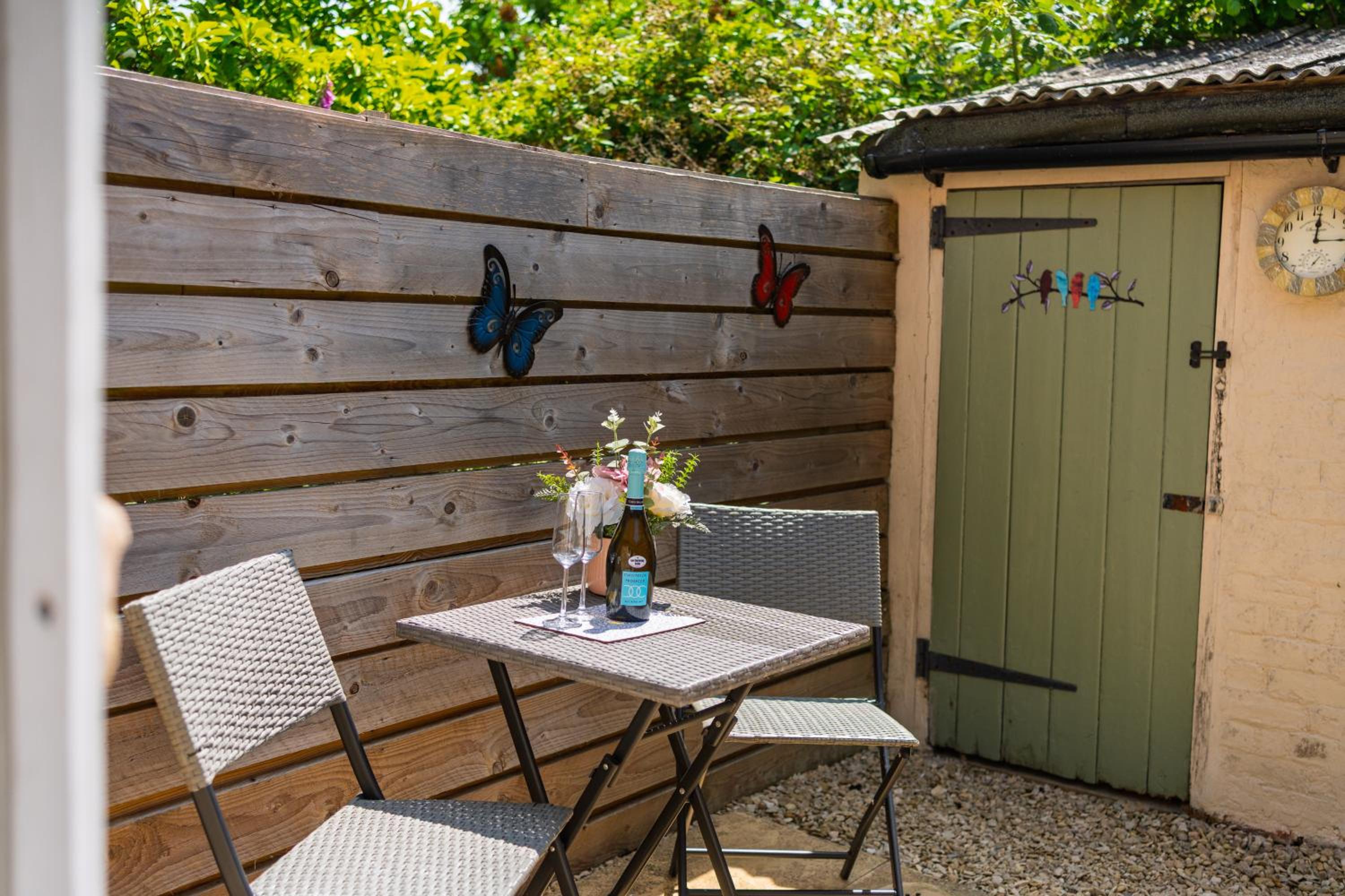 Cosy 2 bedroom Cotswold cottage