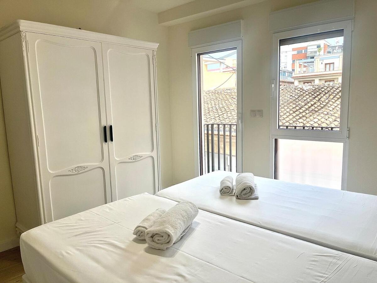 Luxury Escape by the Beach and City Center