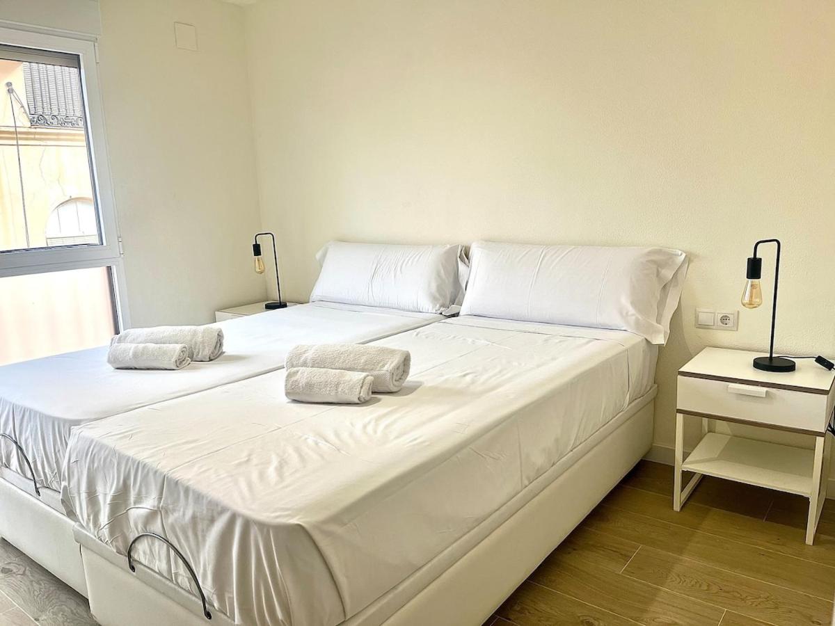 Luxury Escape by the Beach and City Center