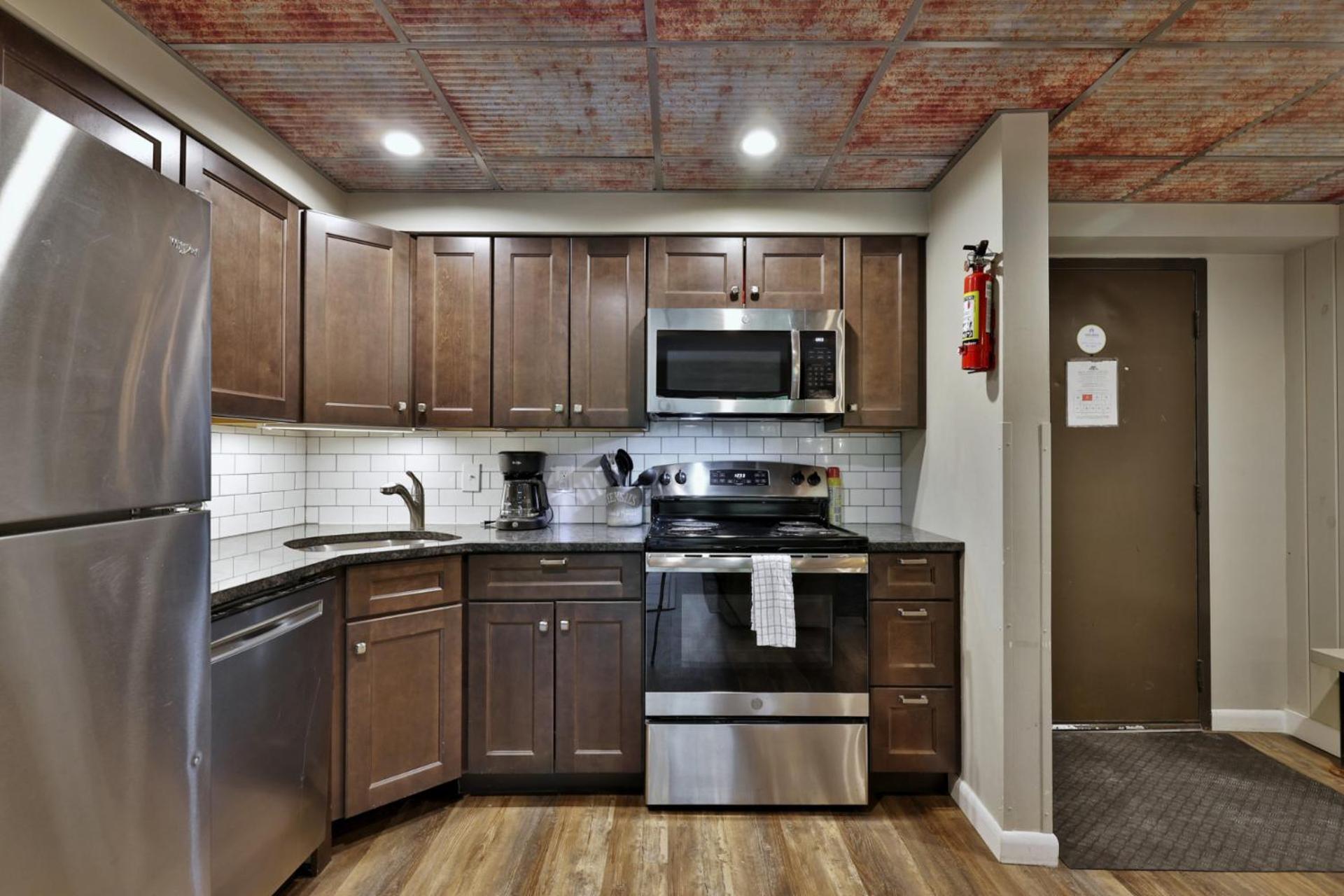 Ski, Hike, Relax - 2BR Killington Condo with Balcony and Free Shuttle