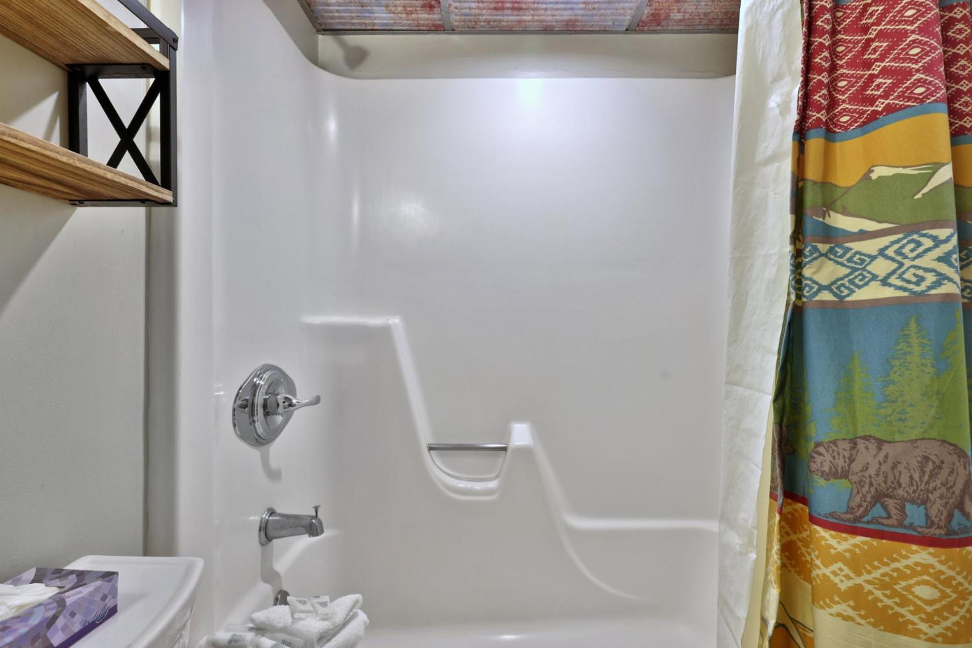 Ski, Hike, Relax - 2BR Killington Condo with Balcony and Free Shuttle