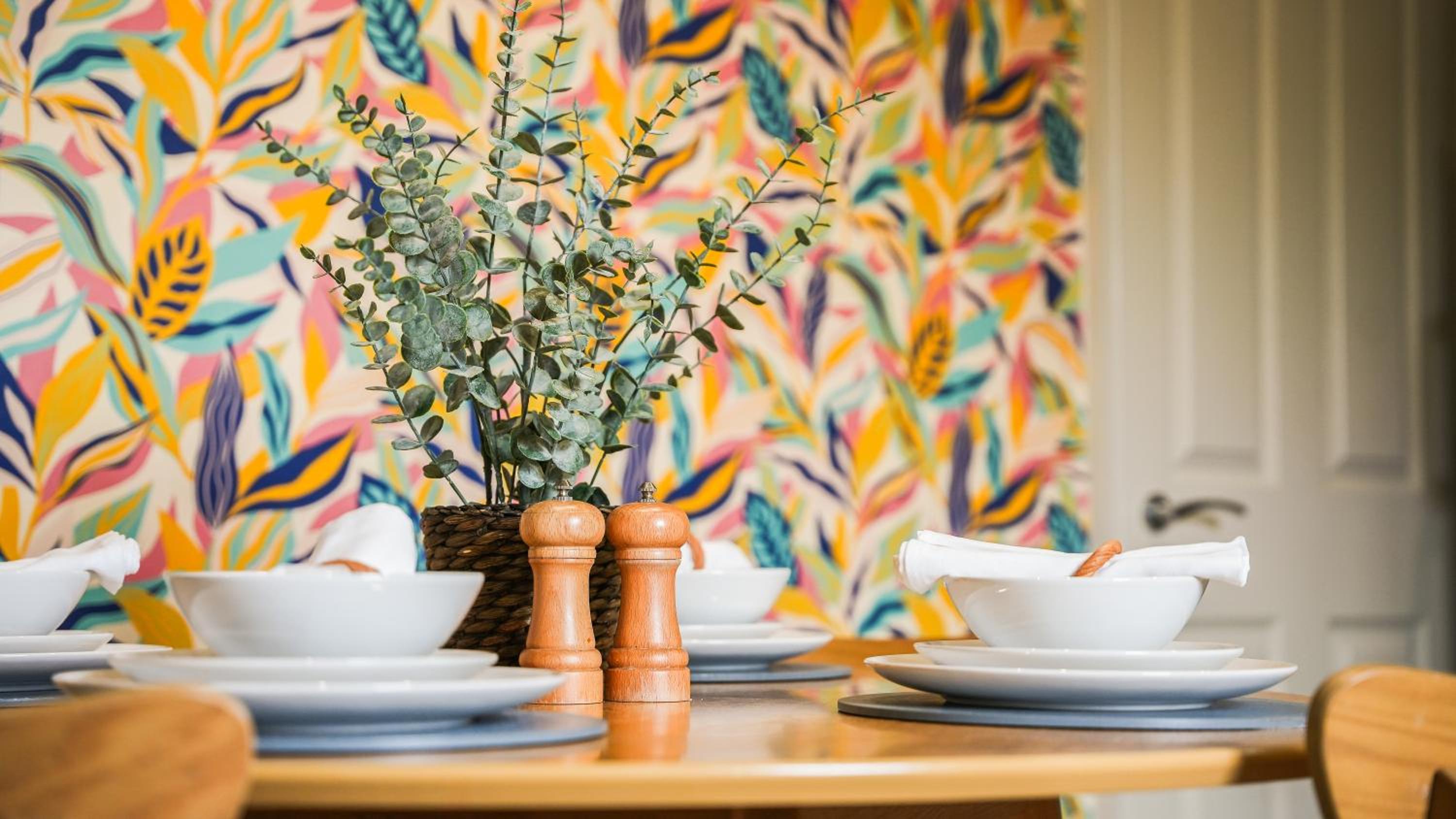 Crookes Gem with Garden & Alpacas Nearby