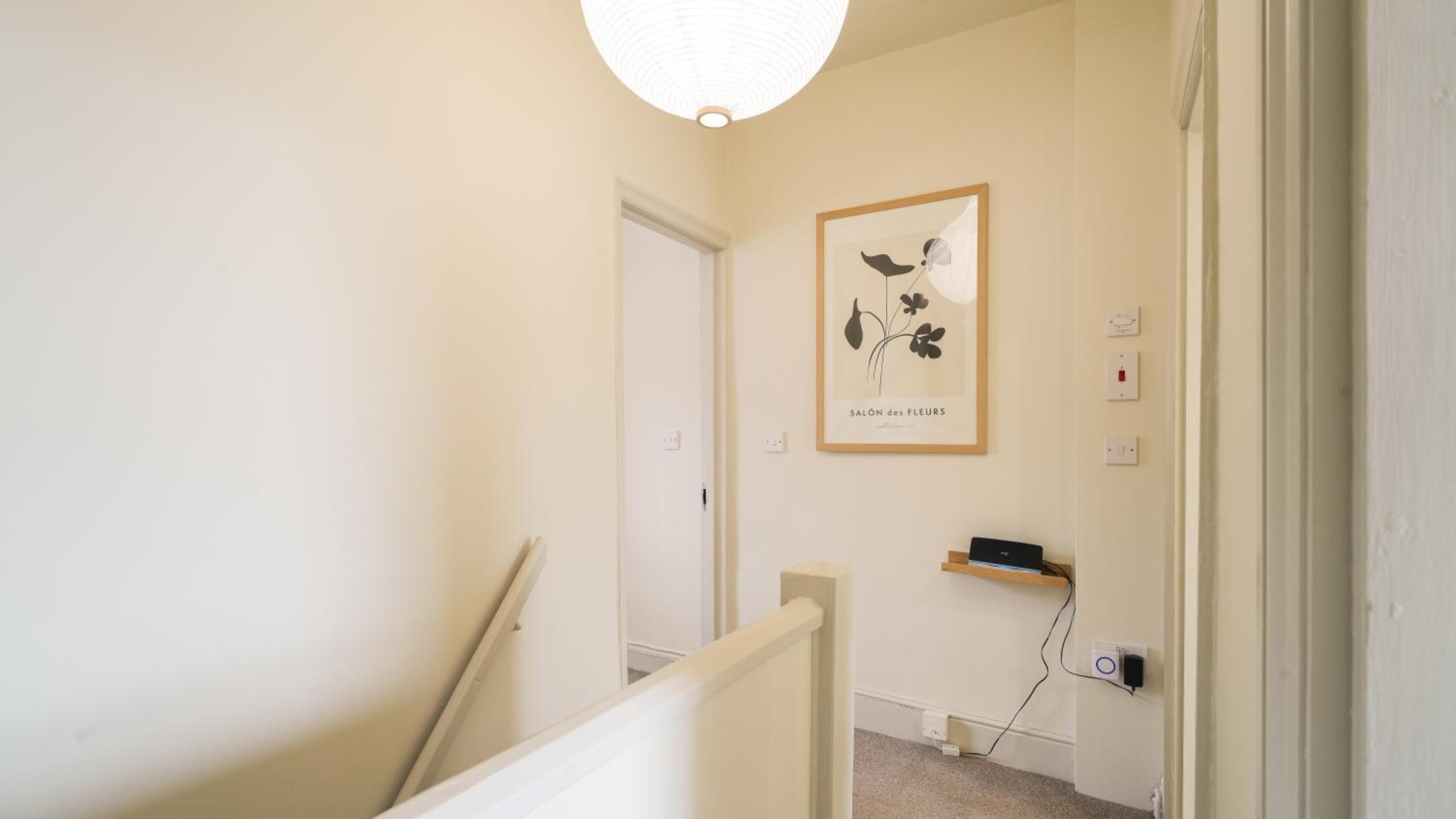 Crookes Gem with Garden & Alpacas Nearby