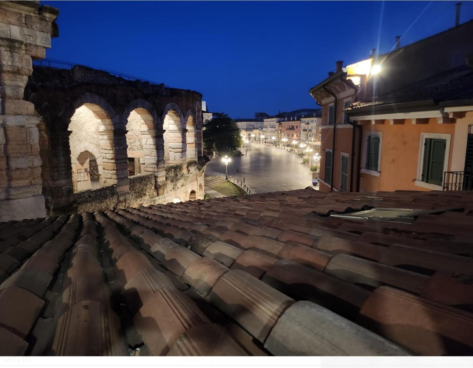 Vista Arena di Verona e Piazza Bra