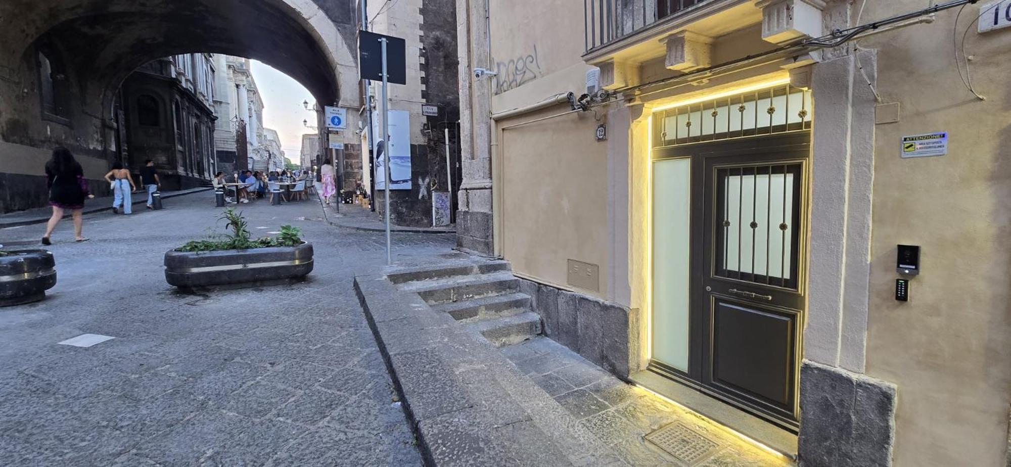 Crociferi Home di Agata e Aurora