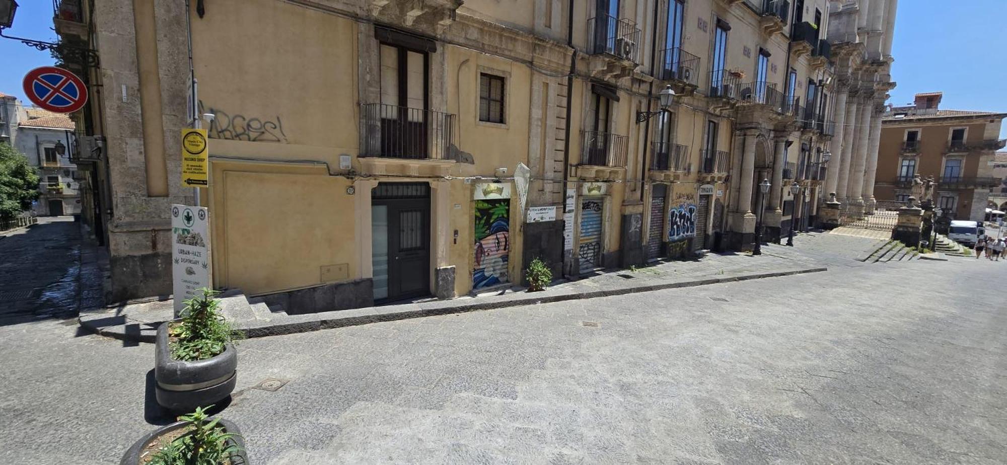 Crociferi Home di Agata e Aurora